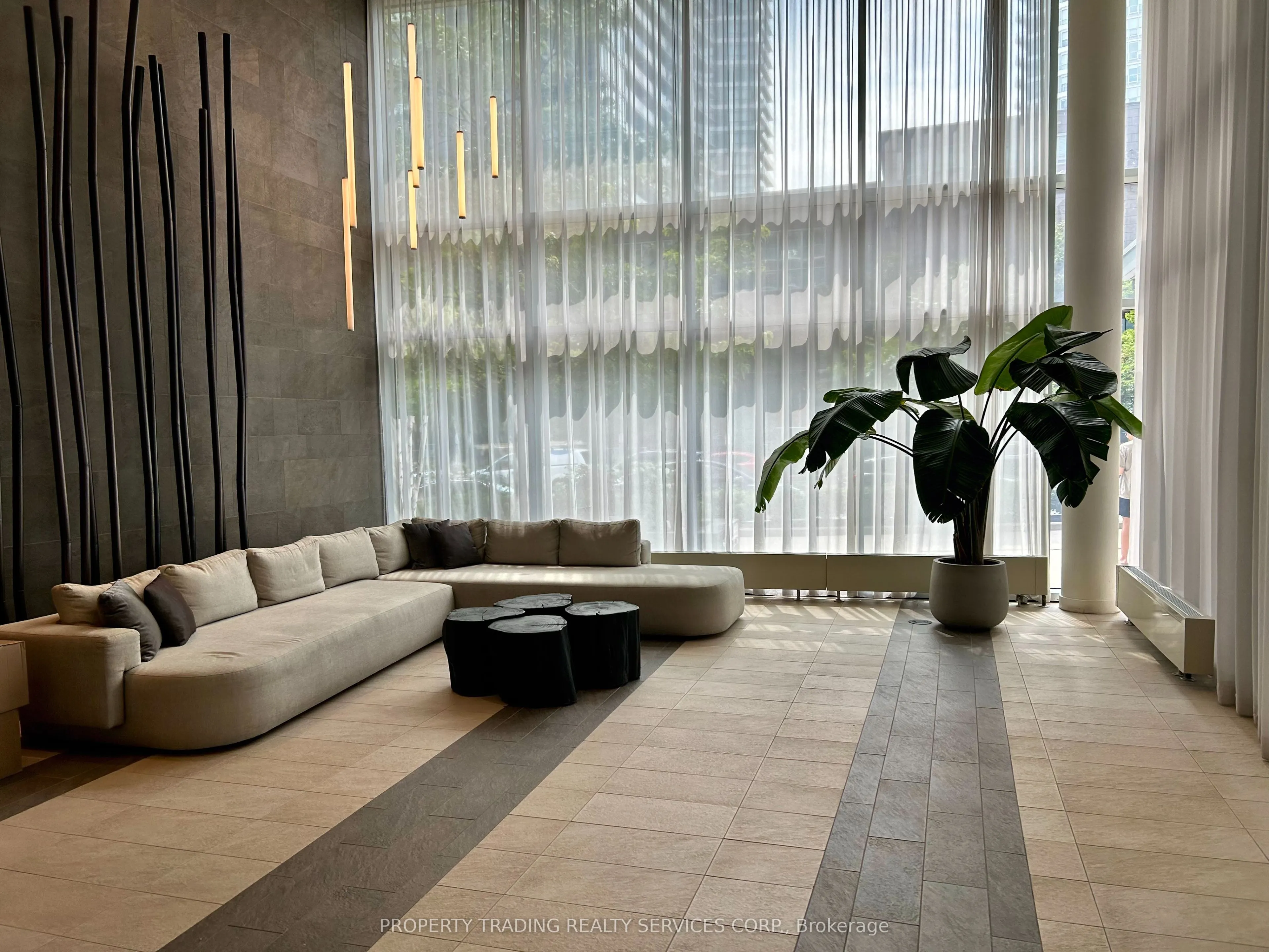 72 Esther Shiner Boulevard #318