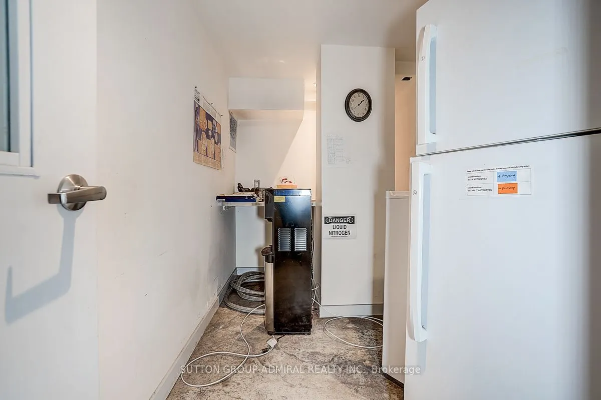1184 Eglinton Avenue W