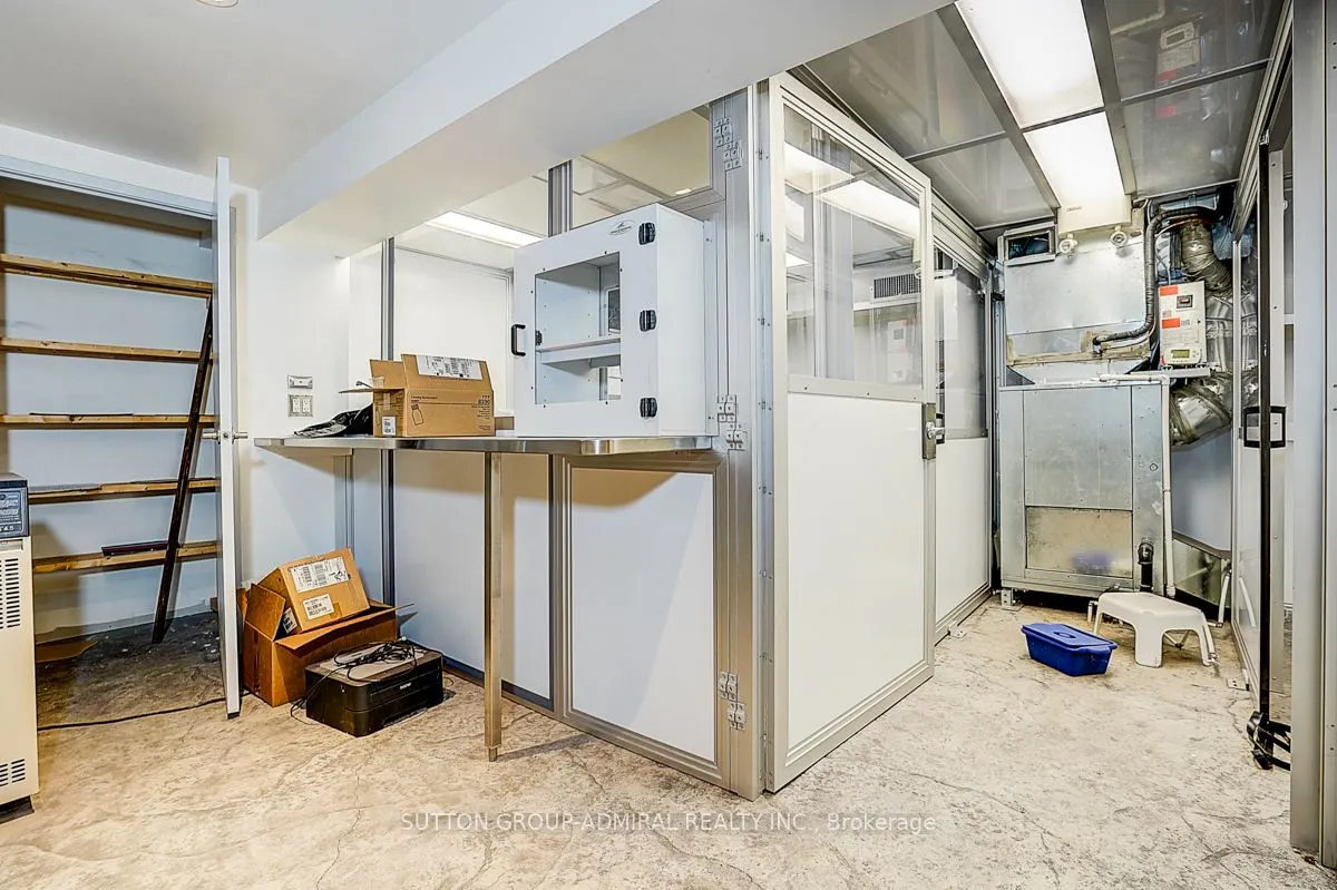 1184 Eglinton Avenue W