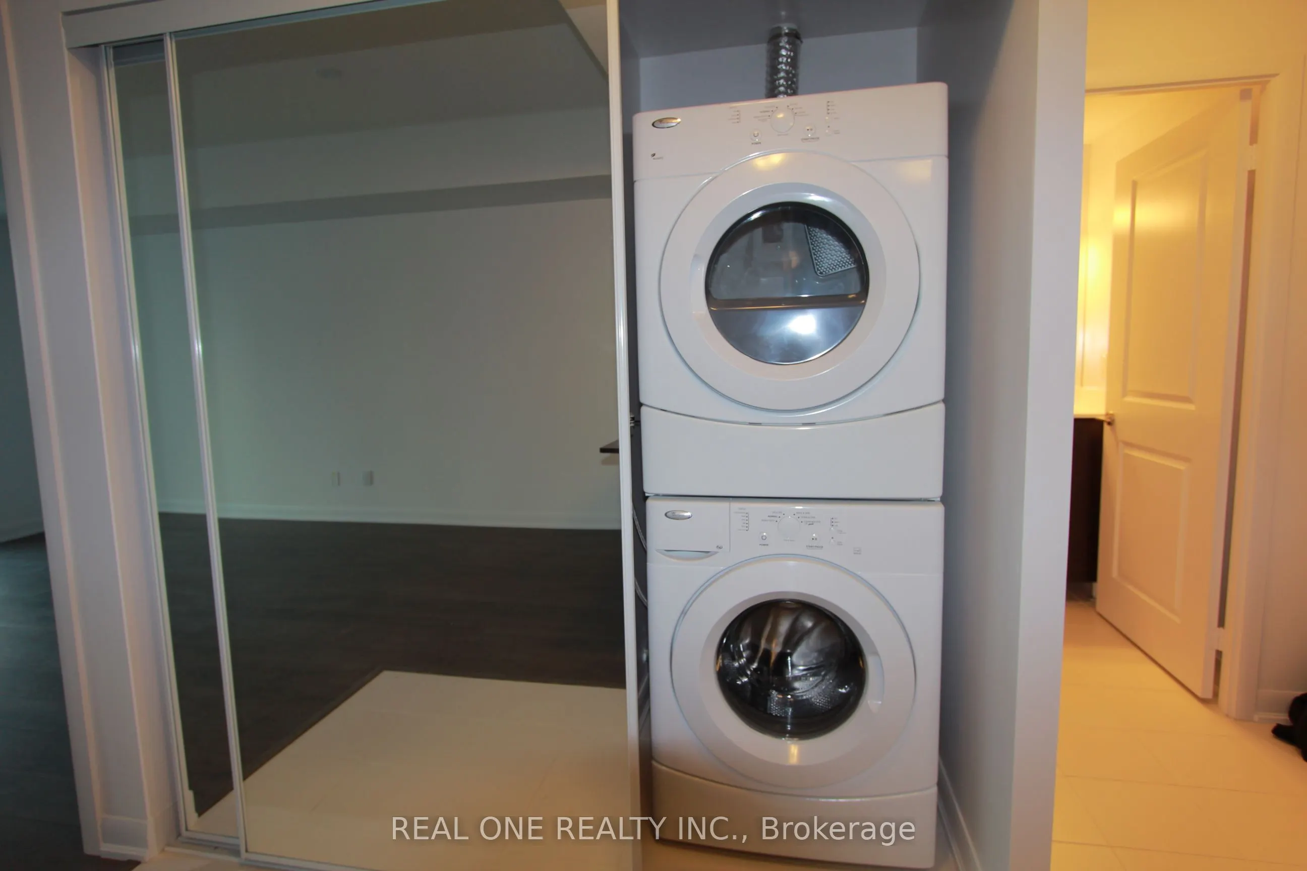 5168 Yonge Street N #305