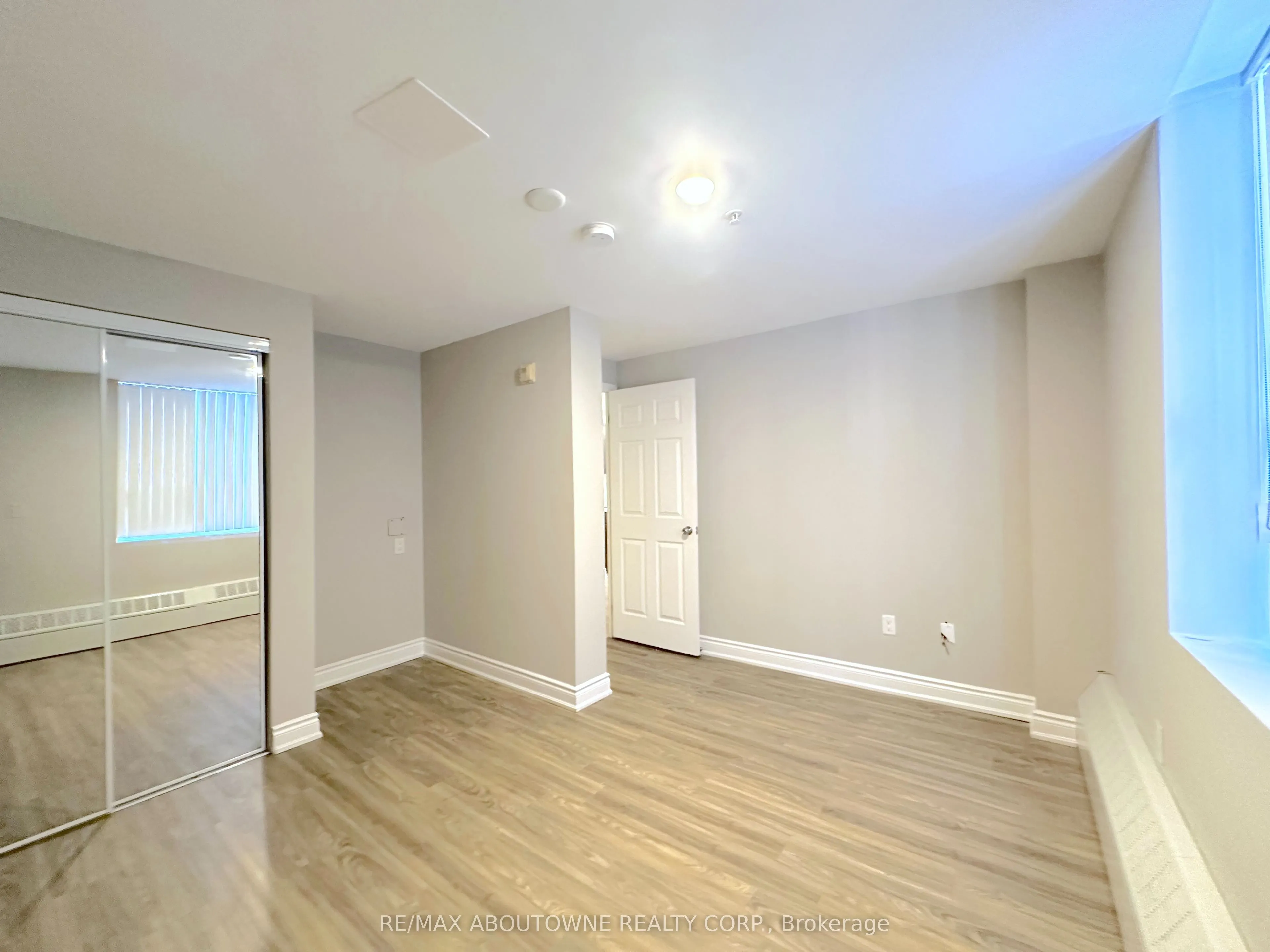 55 Lisgar Street #109