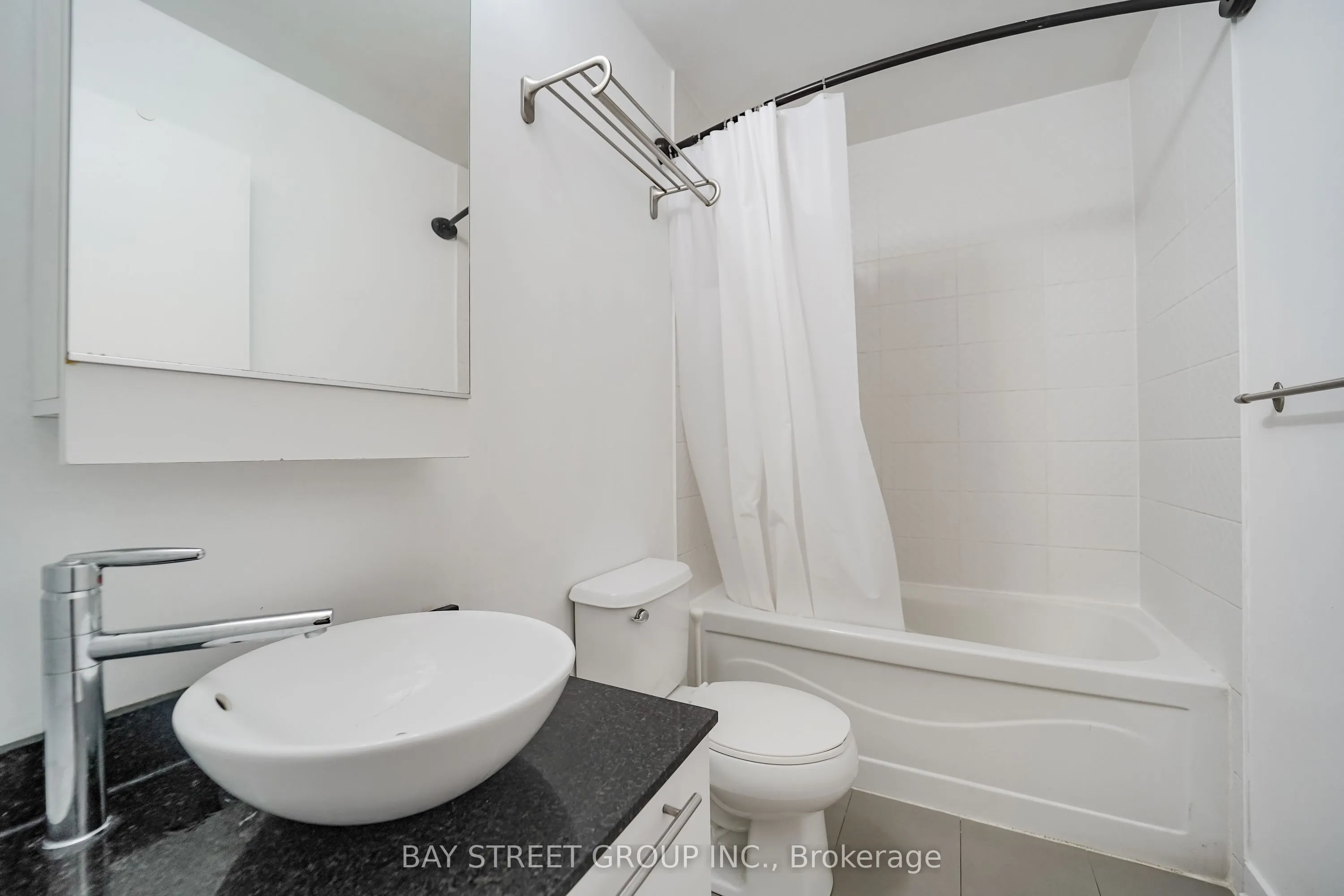 500 Sherbourne Street #2005