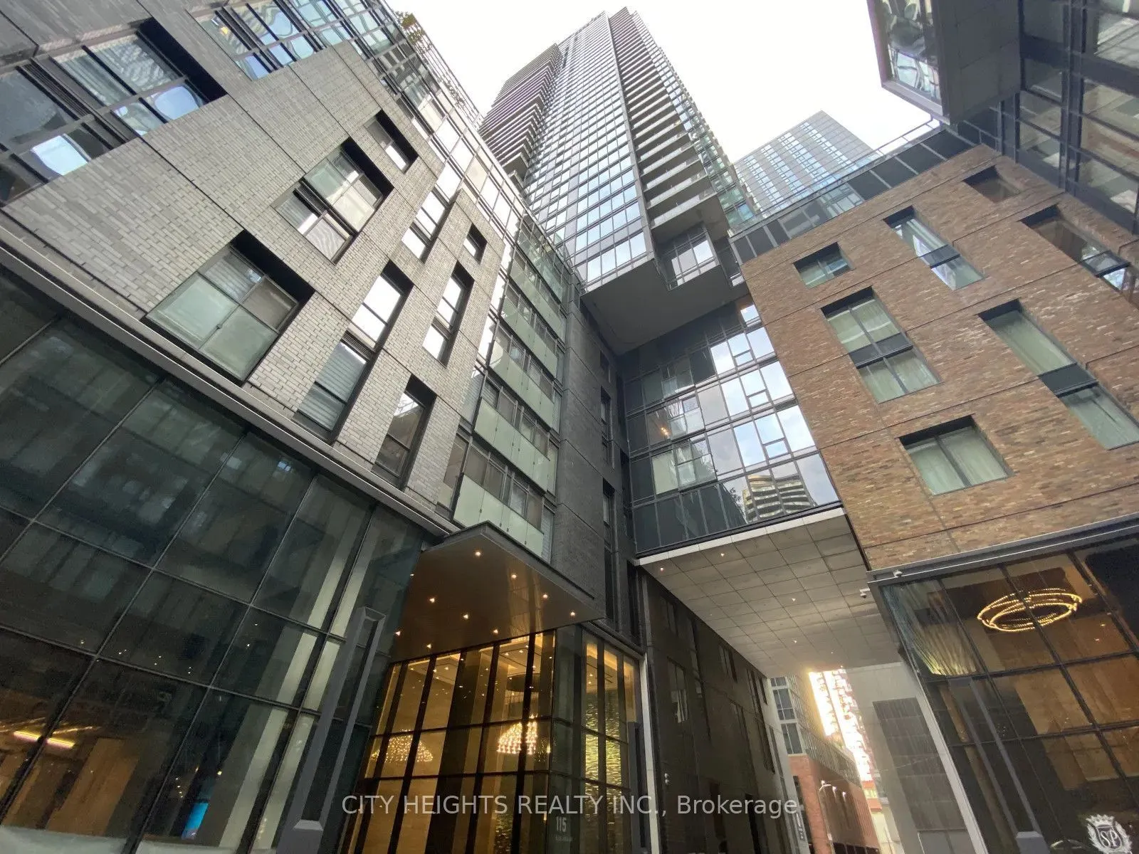 115 Blue Jays Way #3601