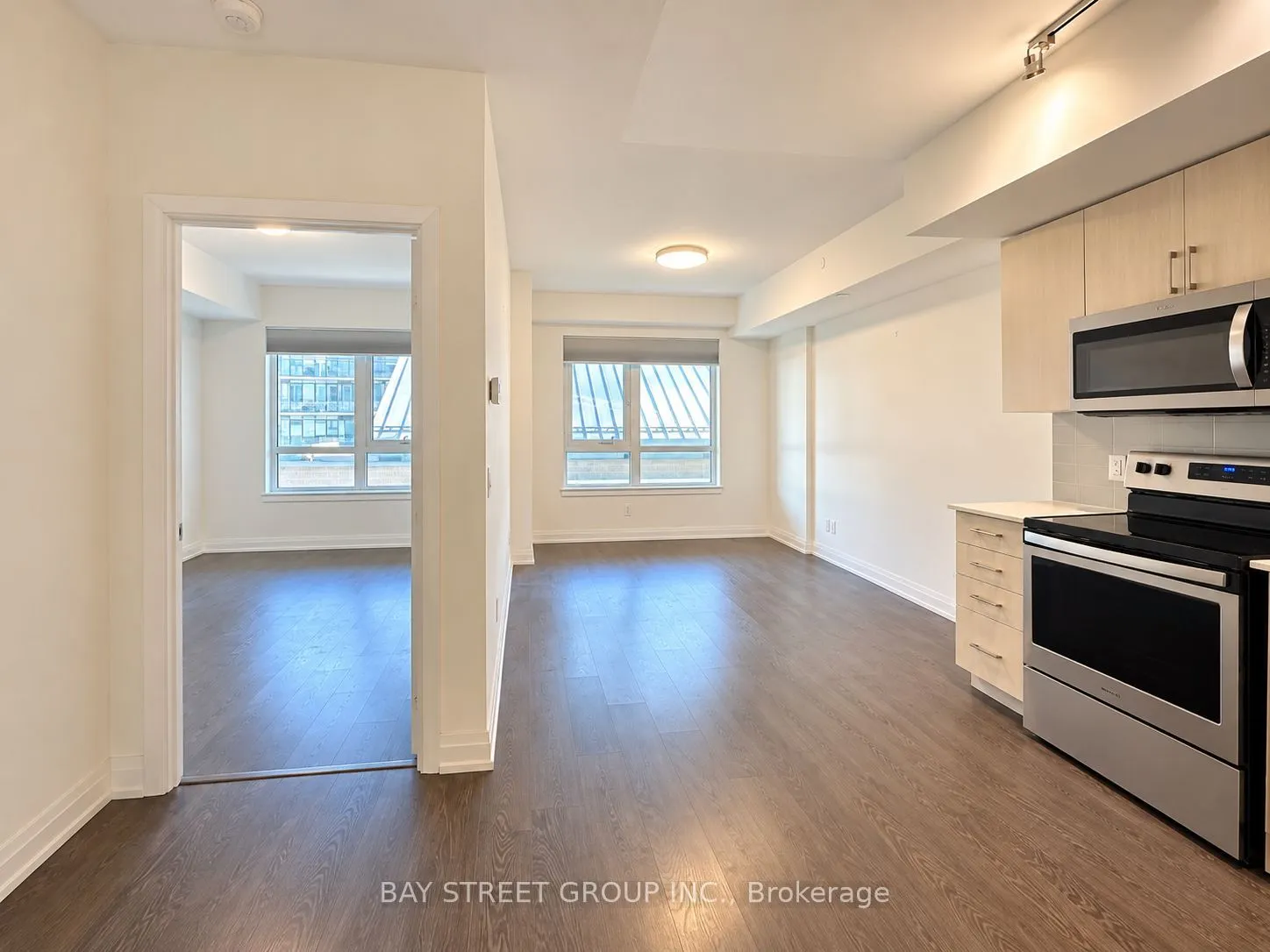 591 Sheppard Avenue E #302