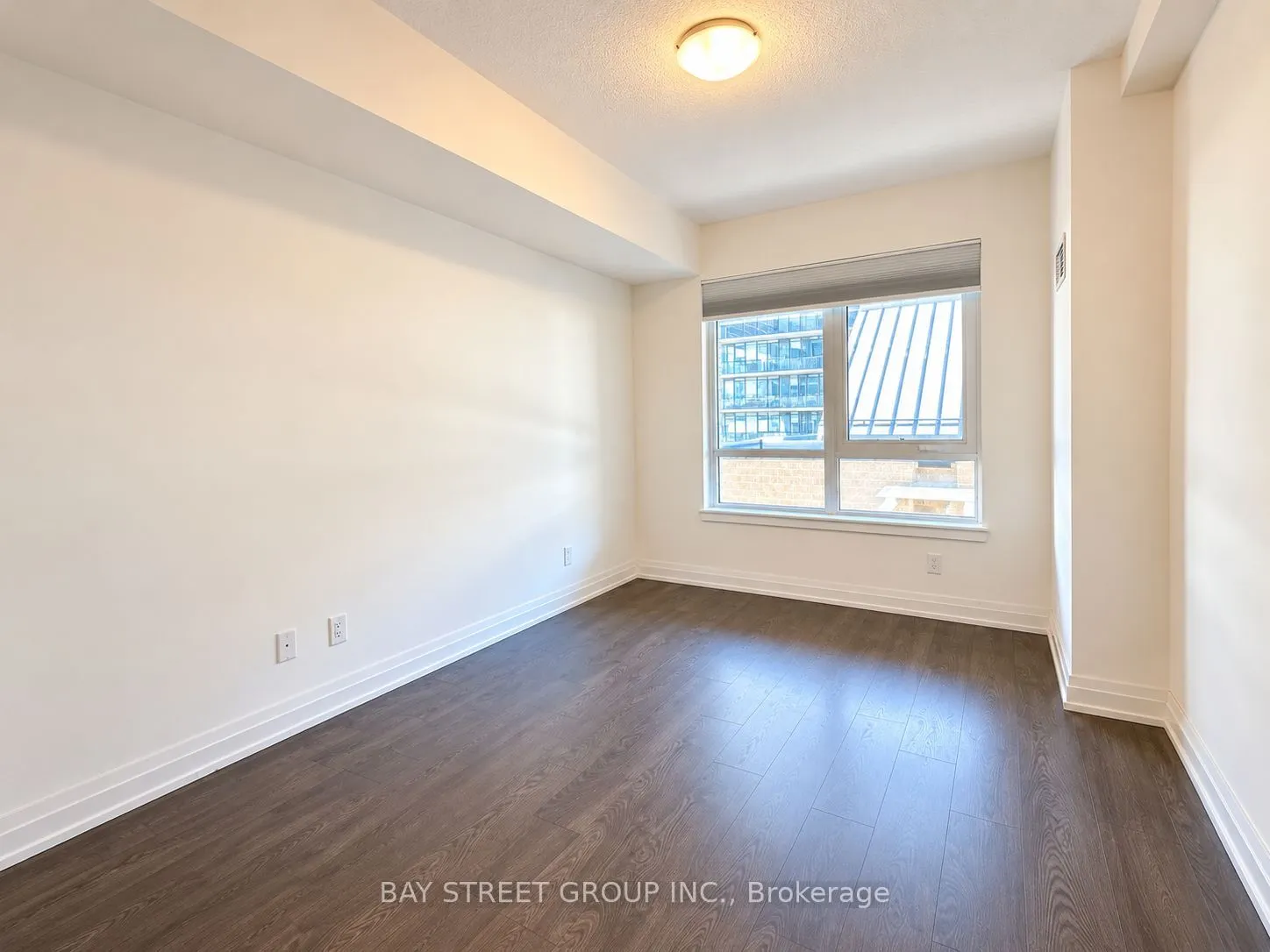 591 Sheppard Avenue E #302