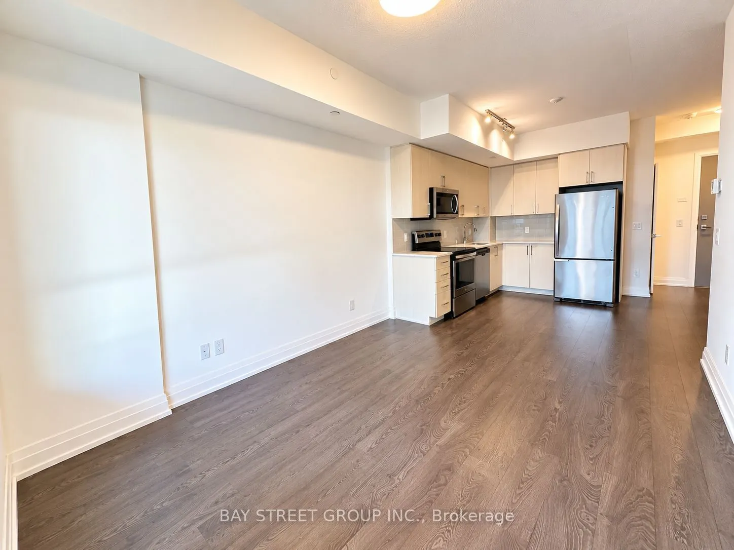 591 Sheppard Avenue E #302