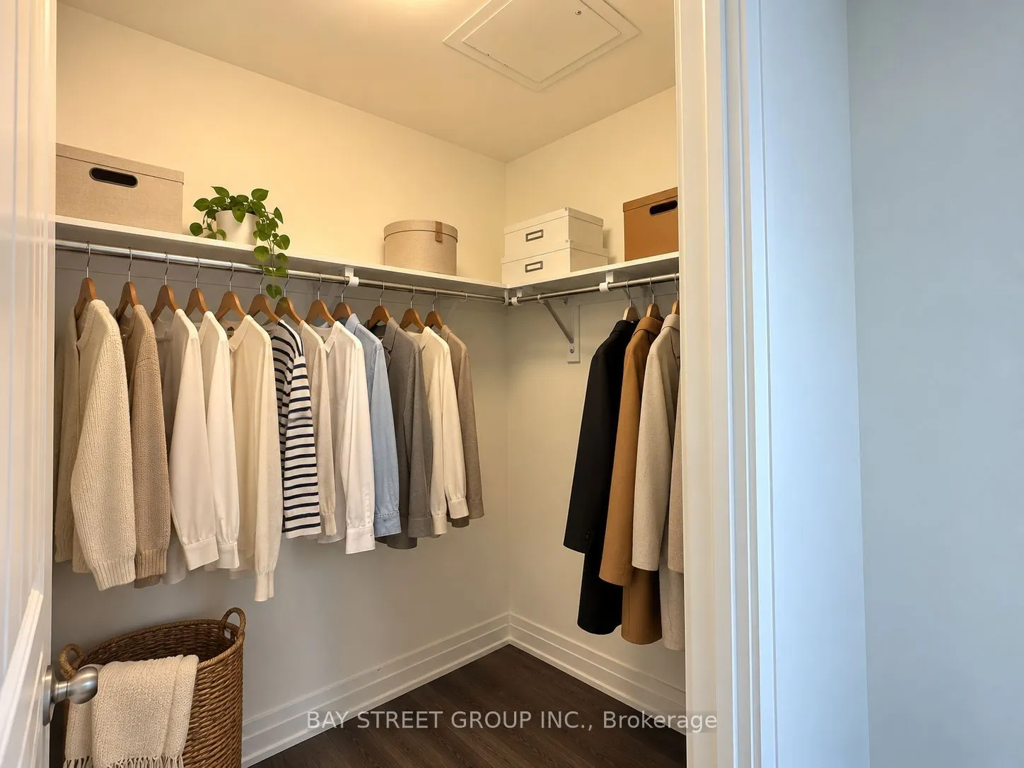 591 Sheppard Avenue E #302
