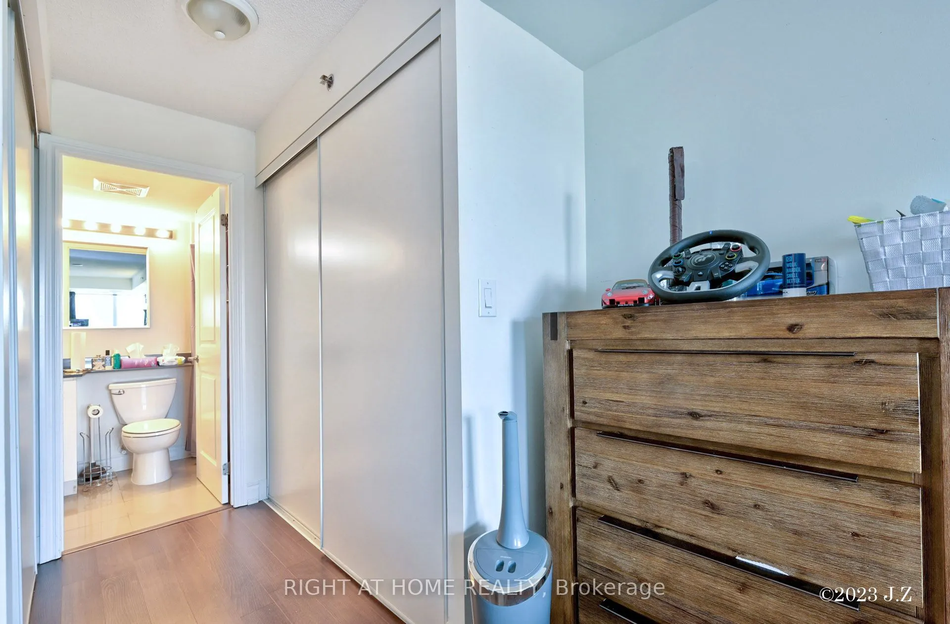 760 Sheppard Avenue W #312