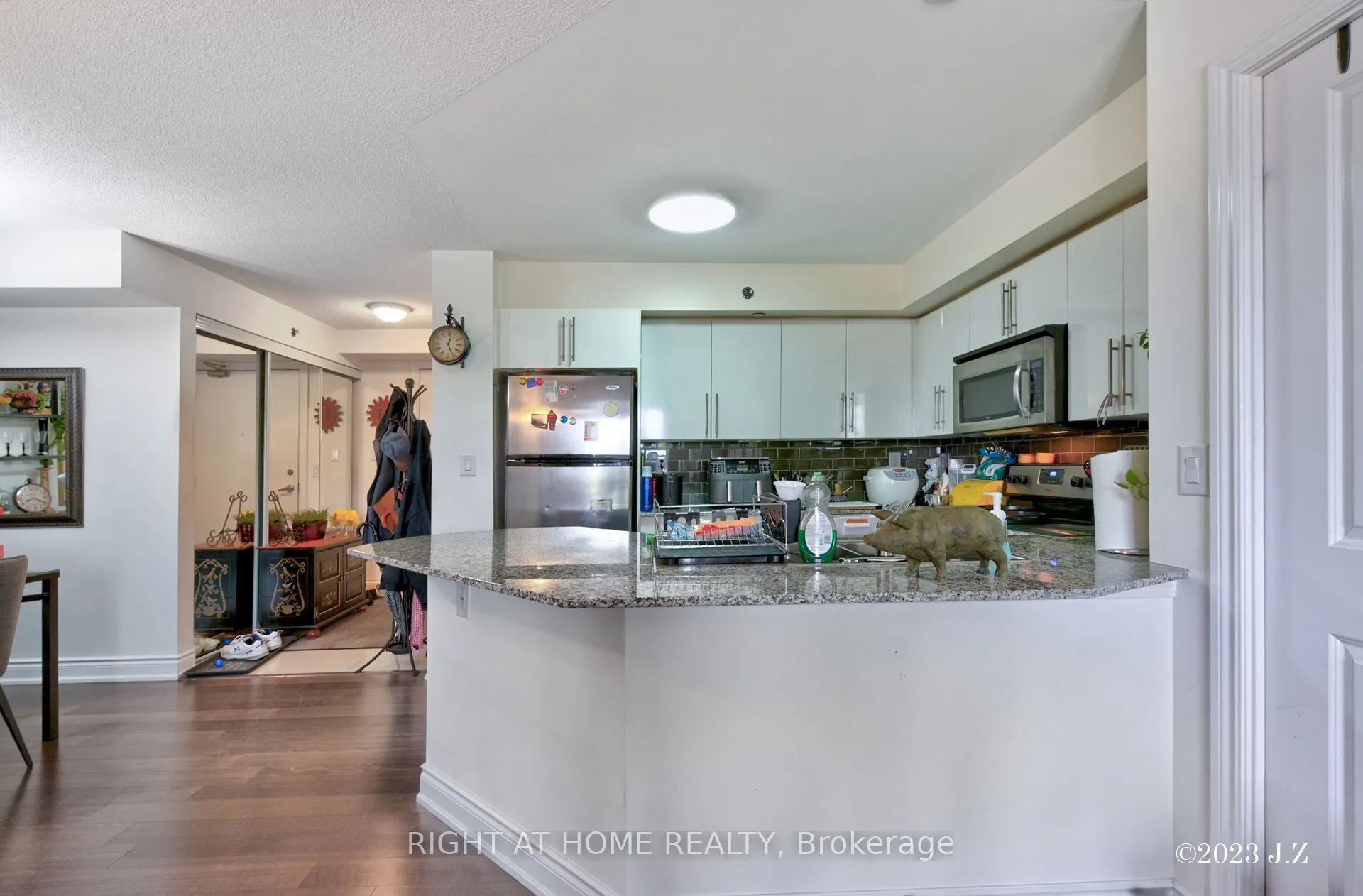 760 Sheppard Avenue W #312