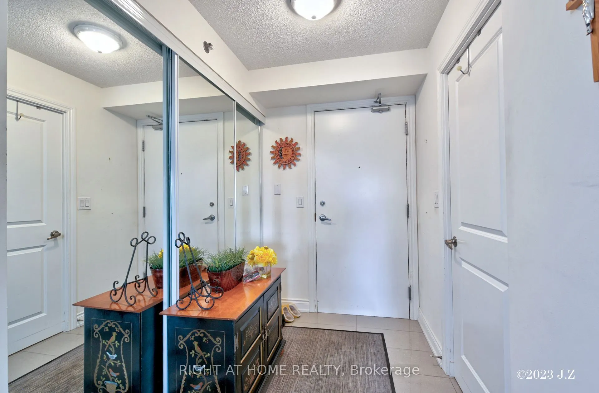 760 Sheppard Avenue W #312