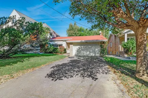 26 Millgate Crescent