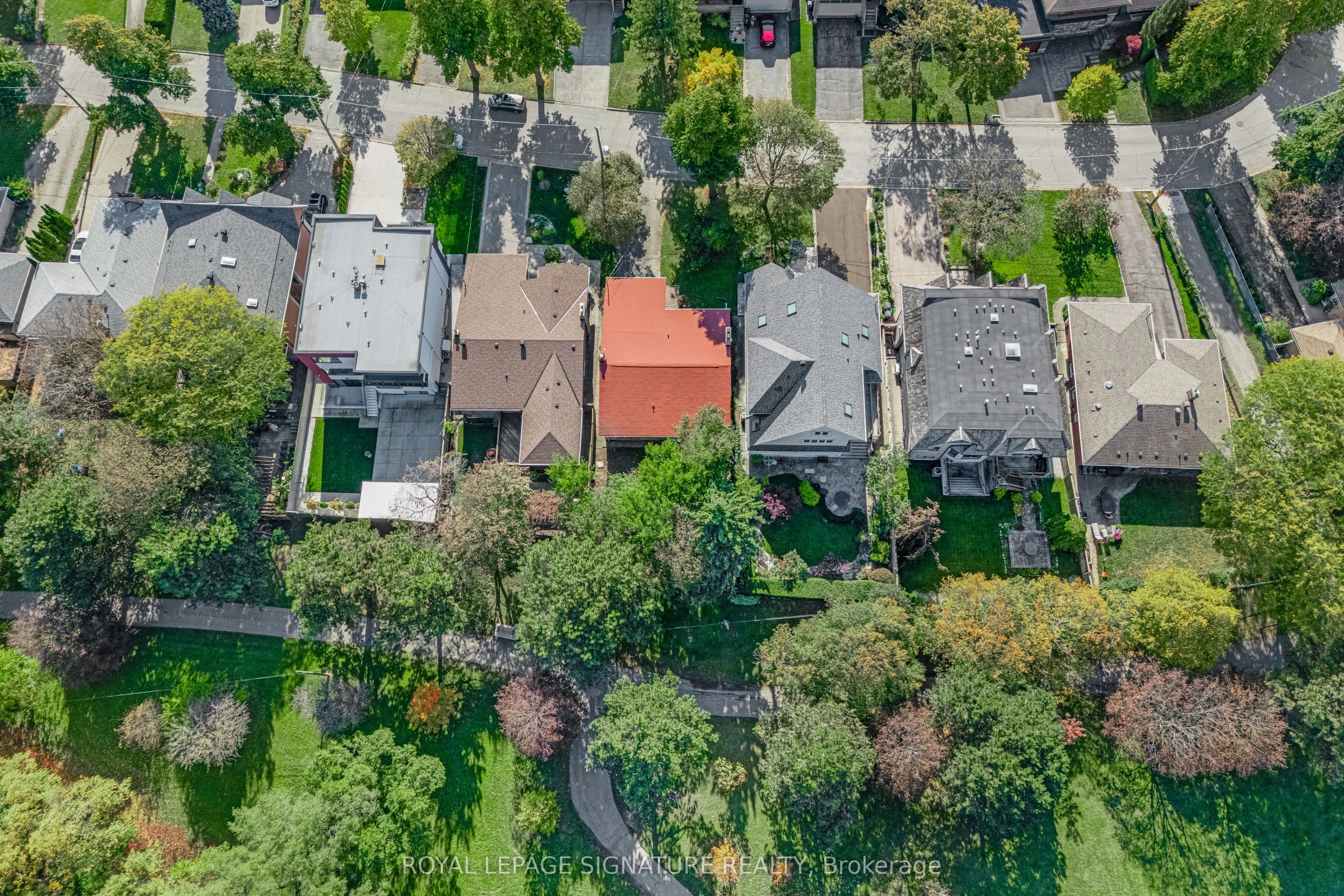 26 Millgate Crescent
