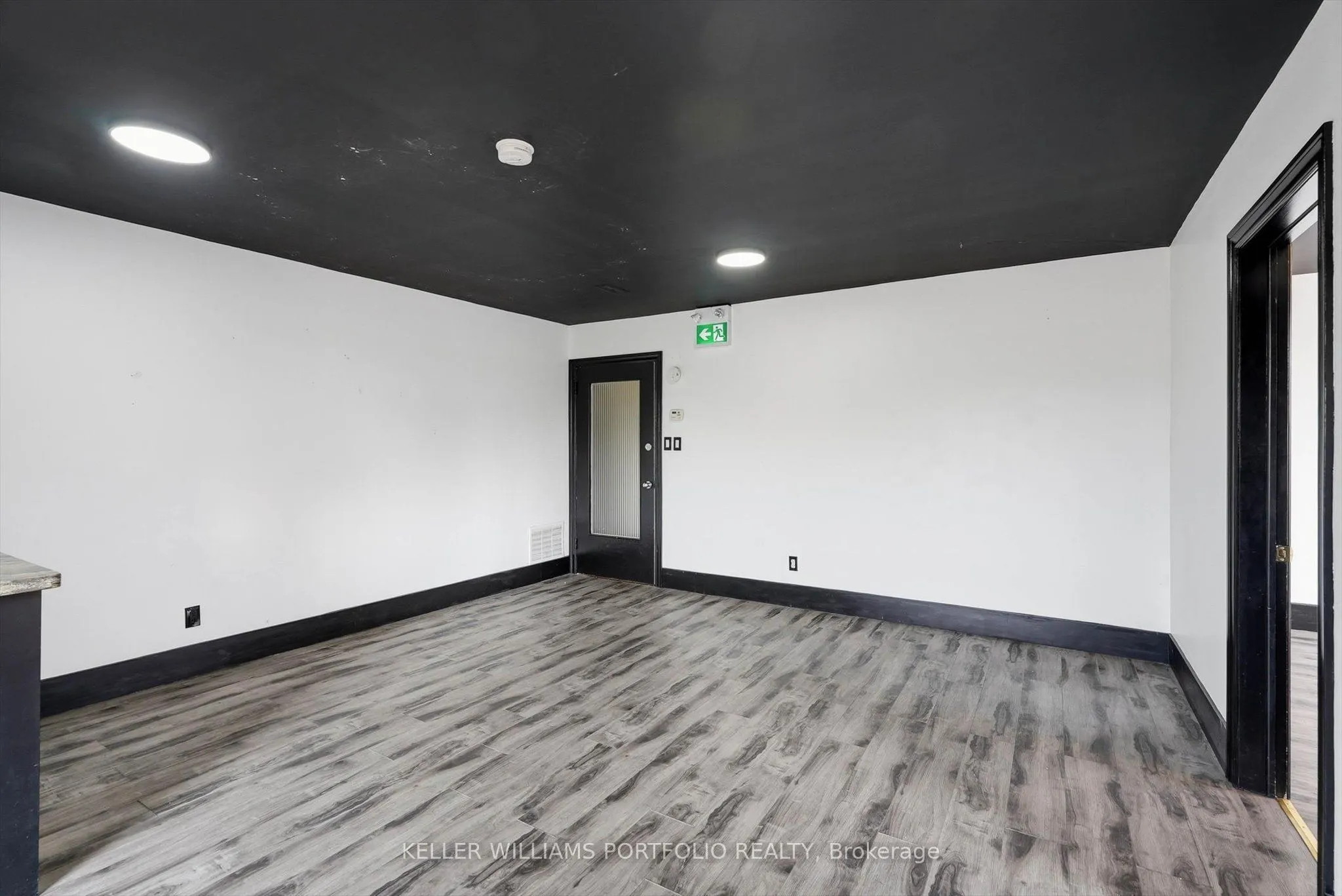 1896 Avenue Road #201
