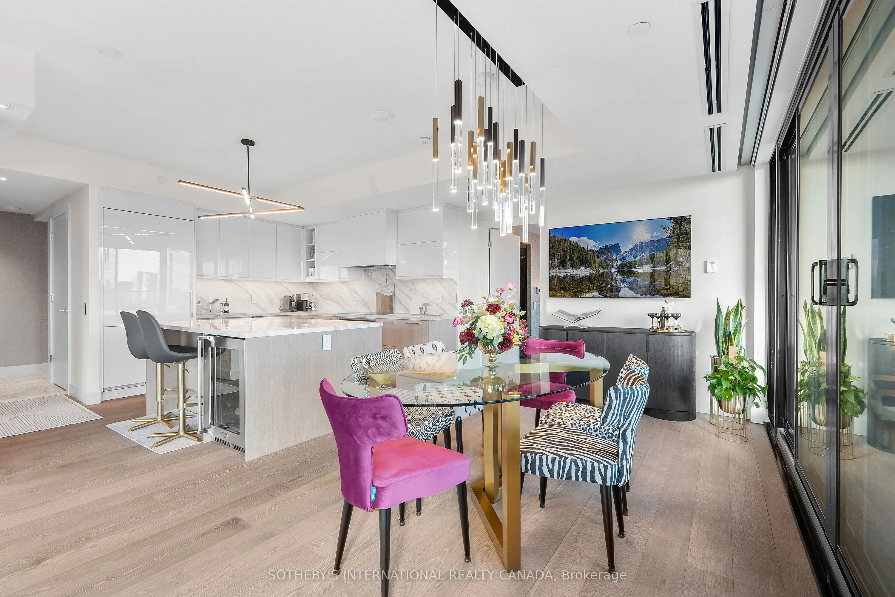 200 Cumberland Street #3005
