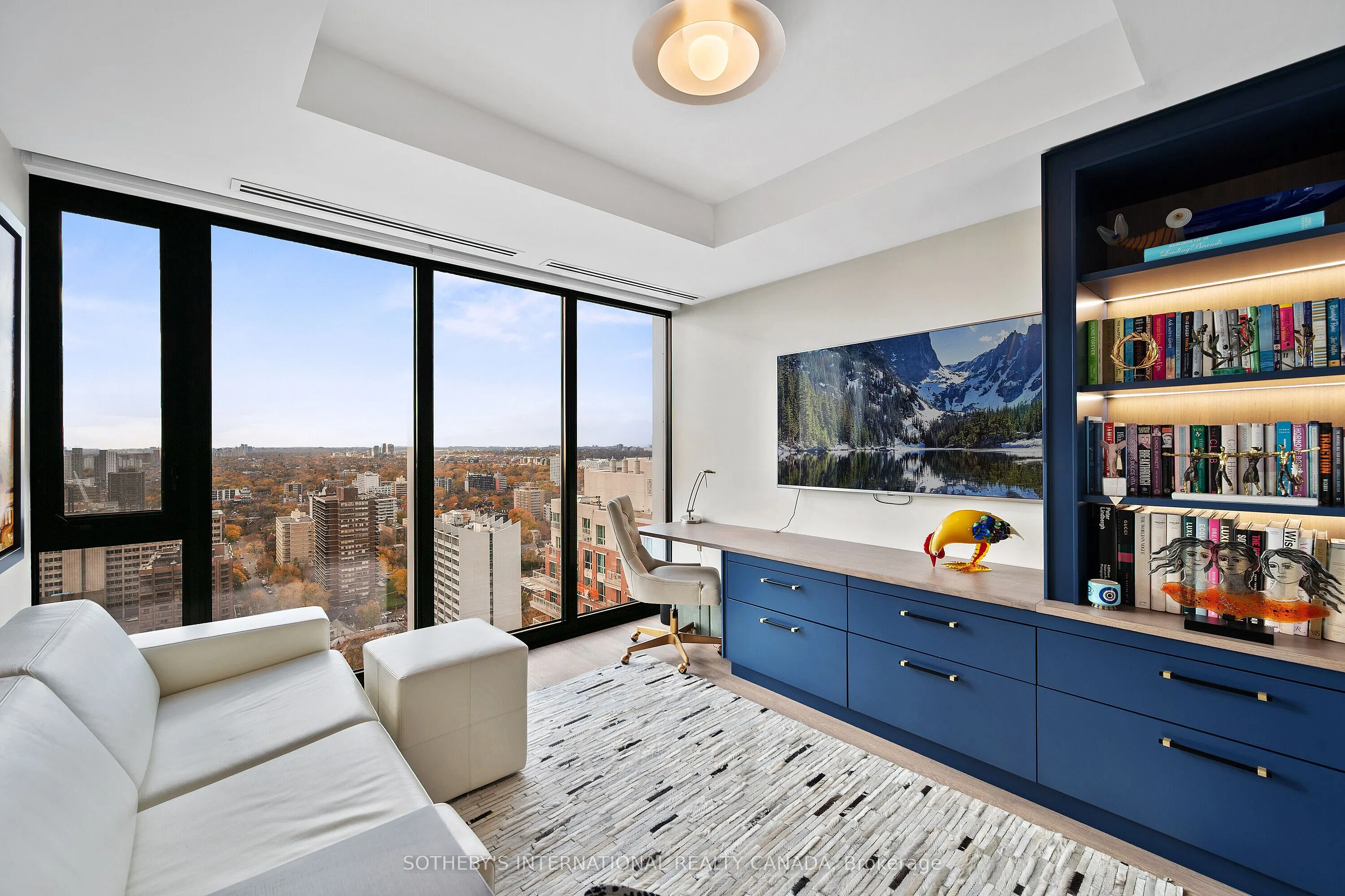 200 Cumberland Street #3005