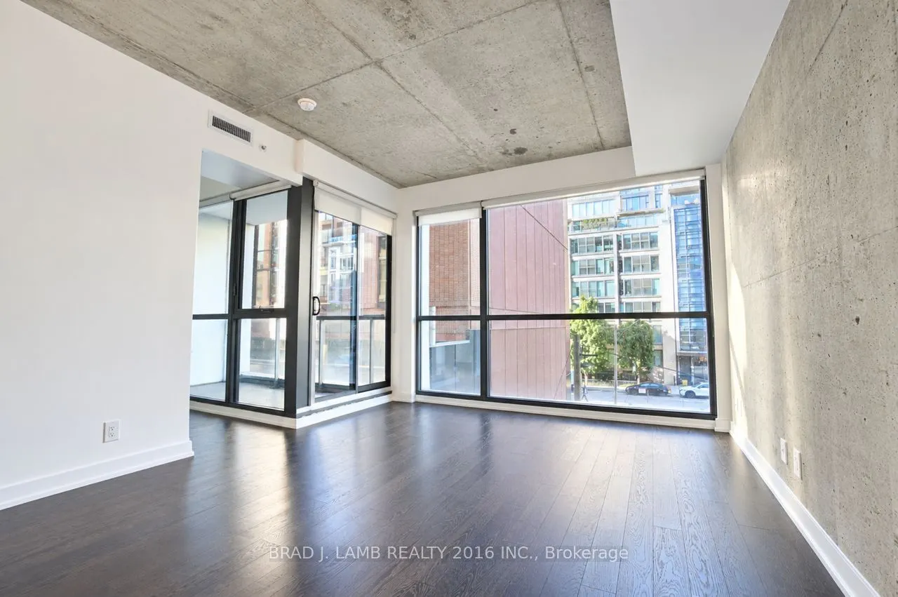 39 Brant Street #301
