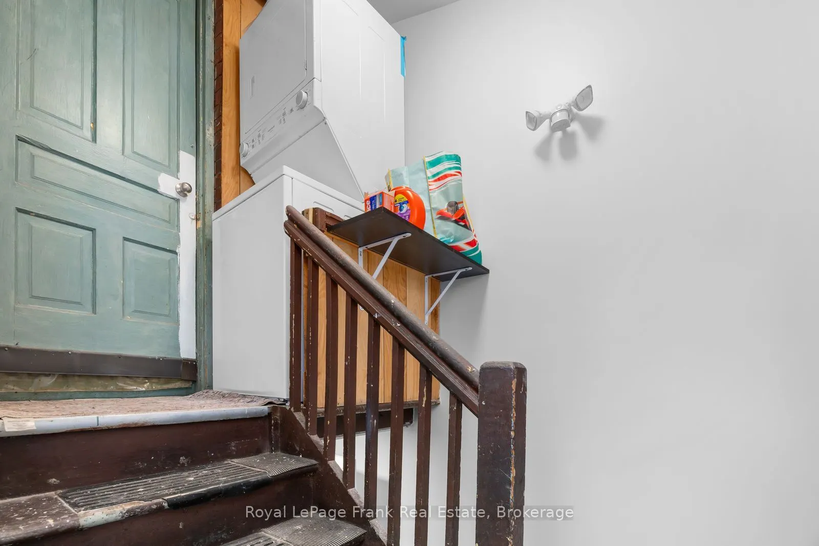 68 Follis Avenue