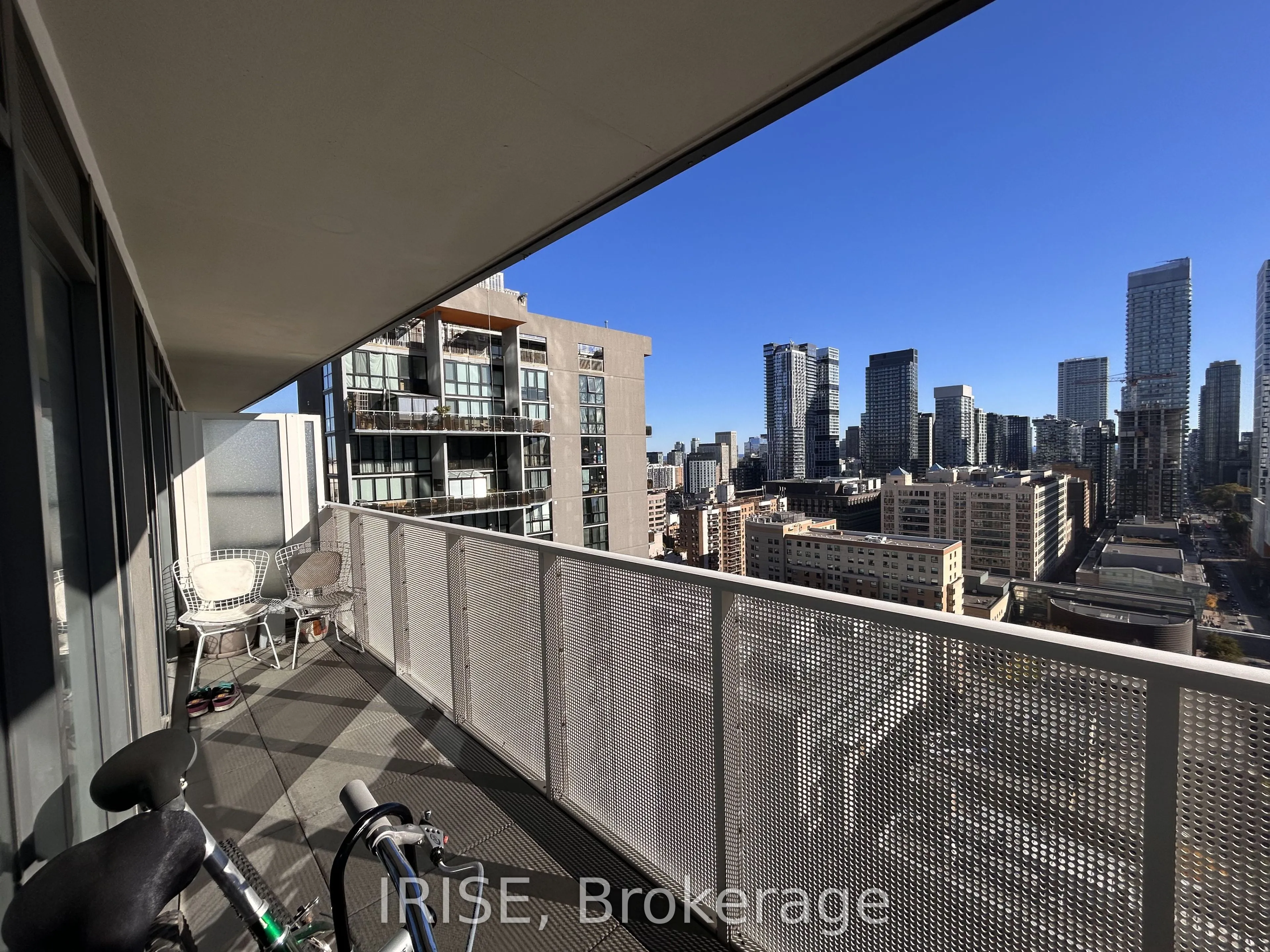 89 McGill Street #1910