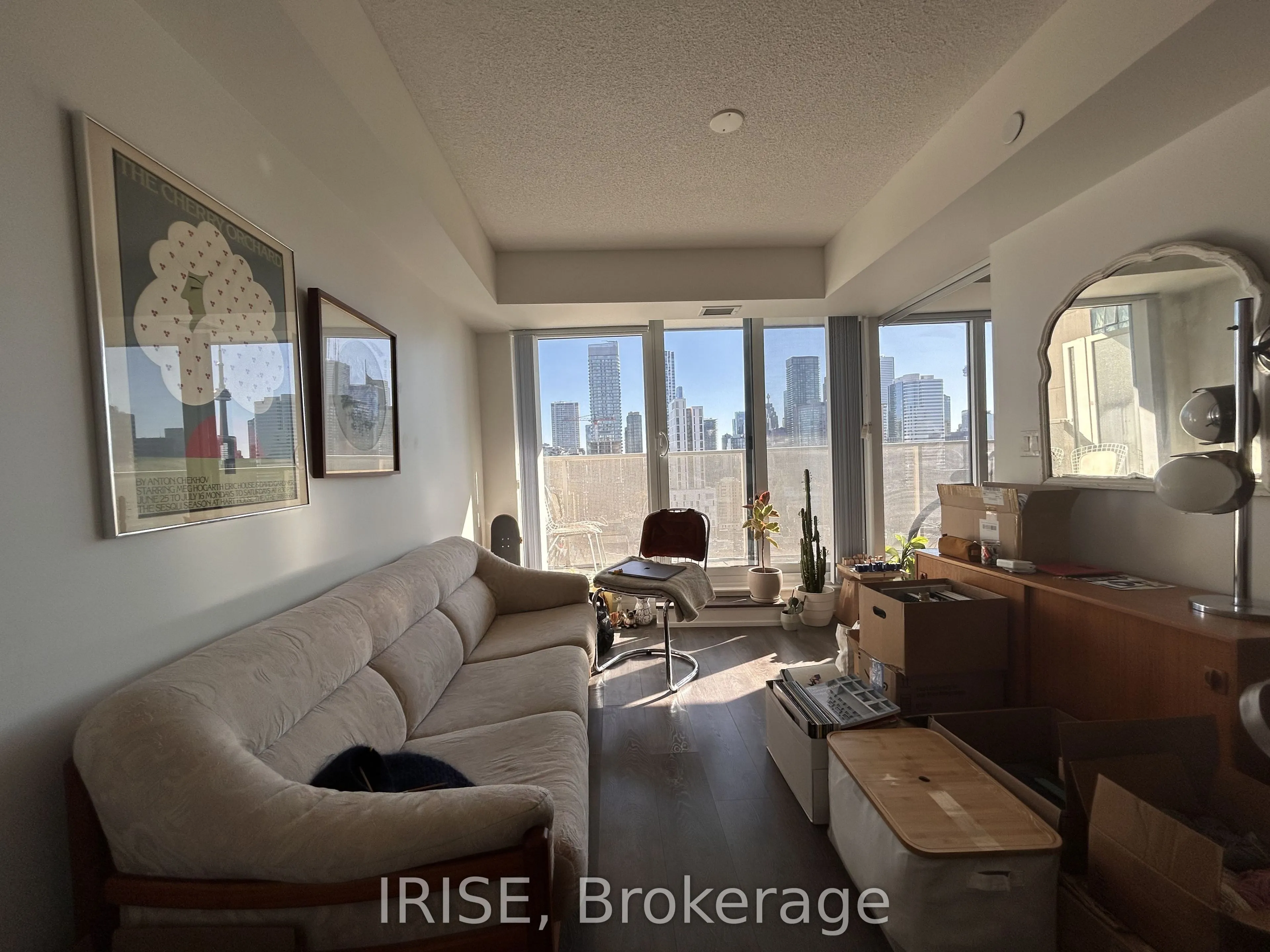 89 McGill Street #1910
