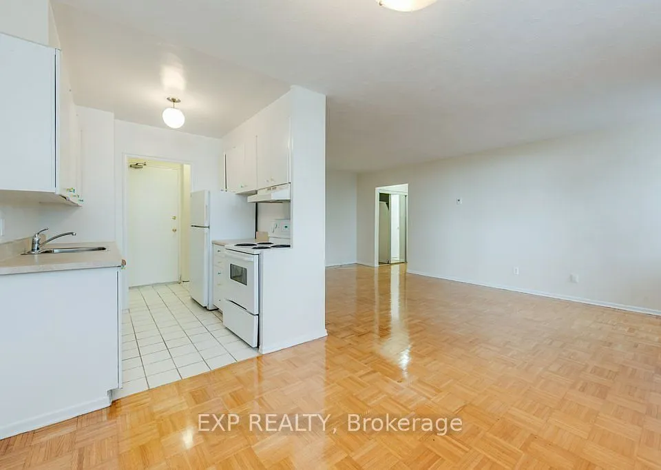 10 Huntley Street #505