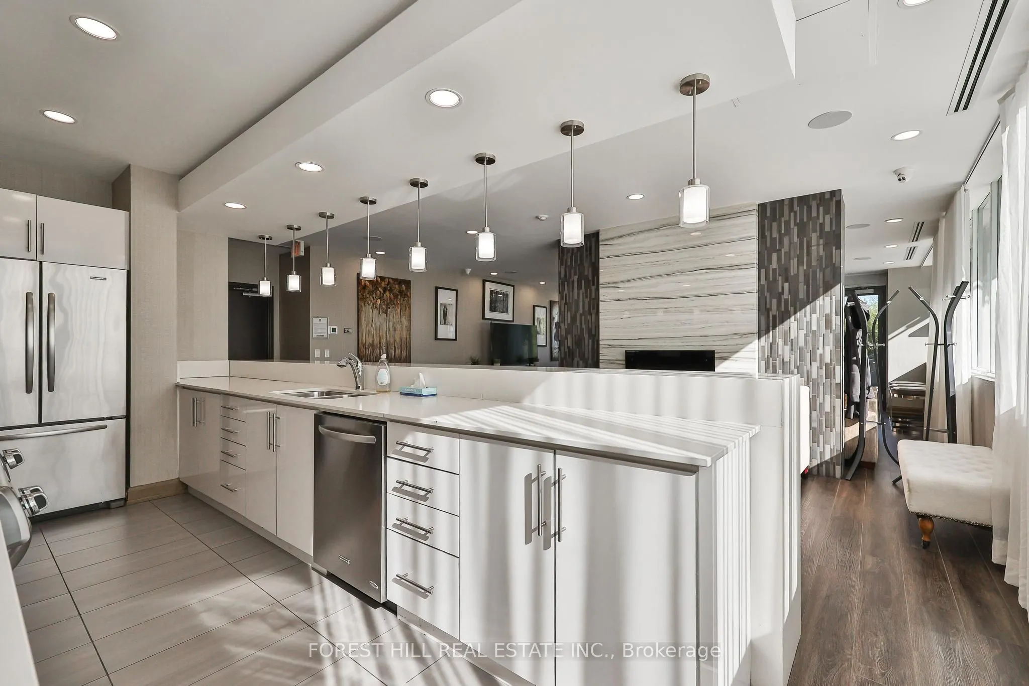 825 Church Street #3105