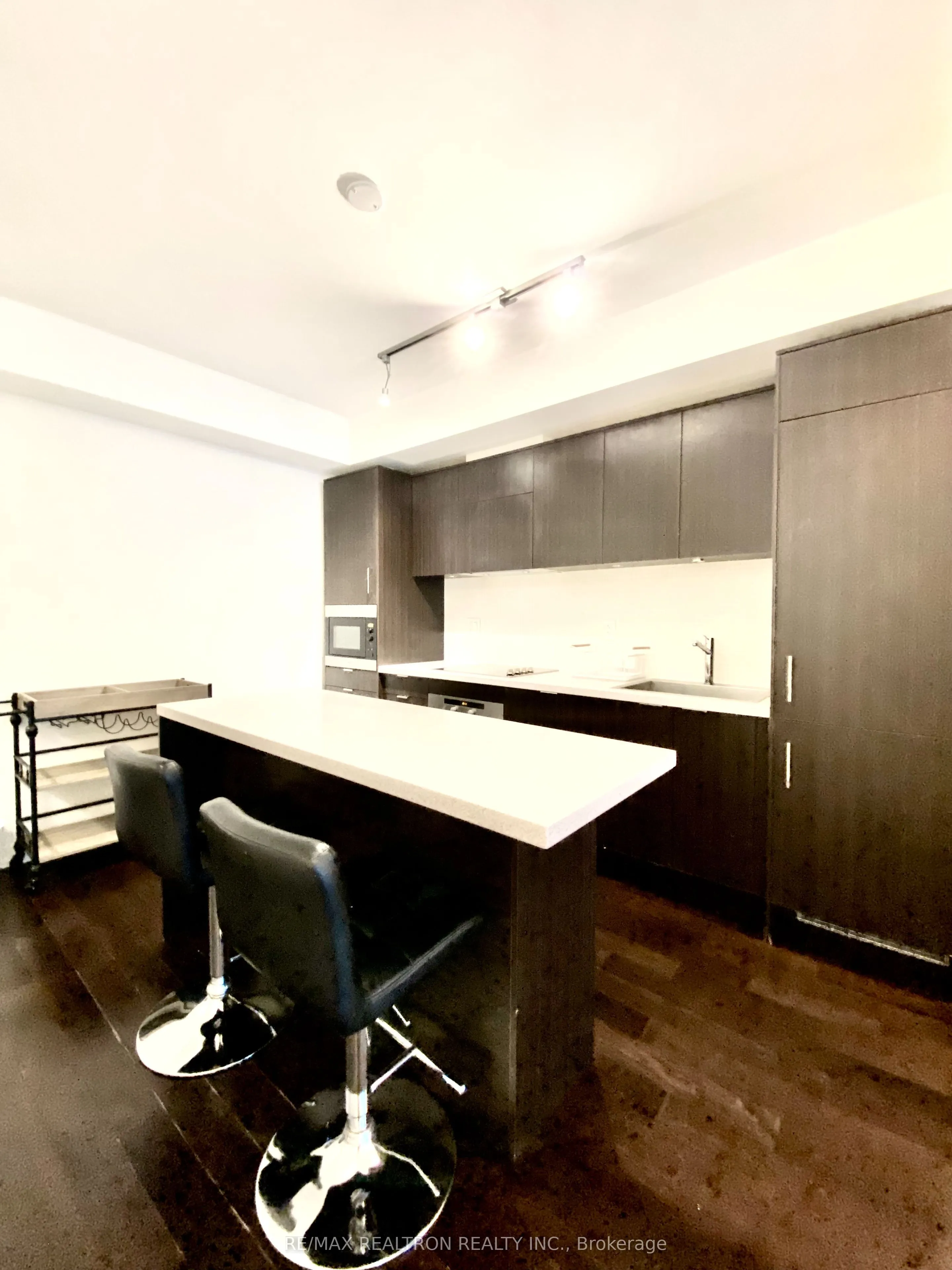 21 Widmer Street #710