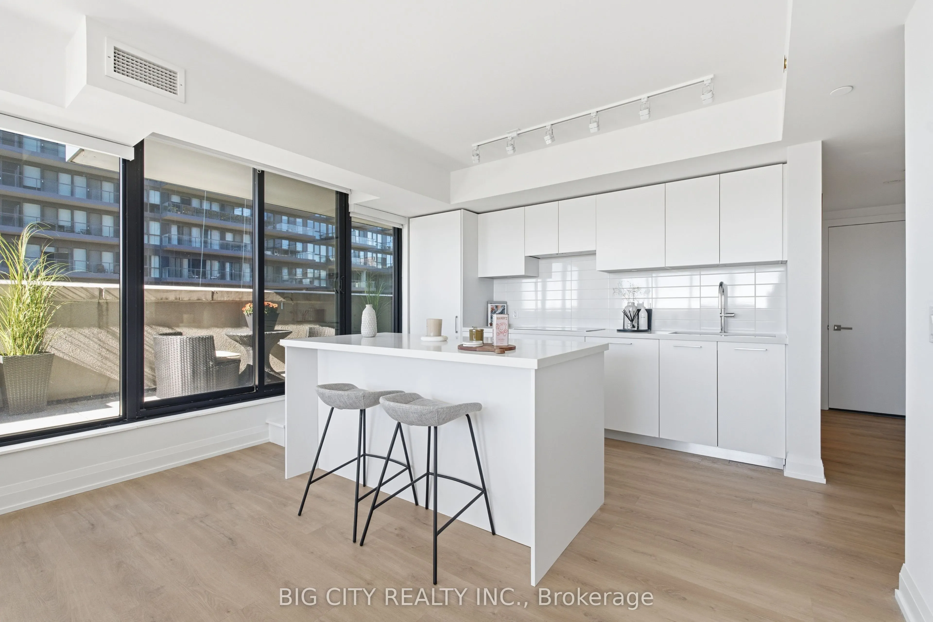 36 Brentcliffe Road #717