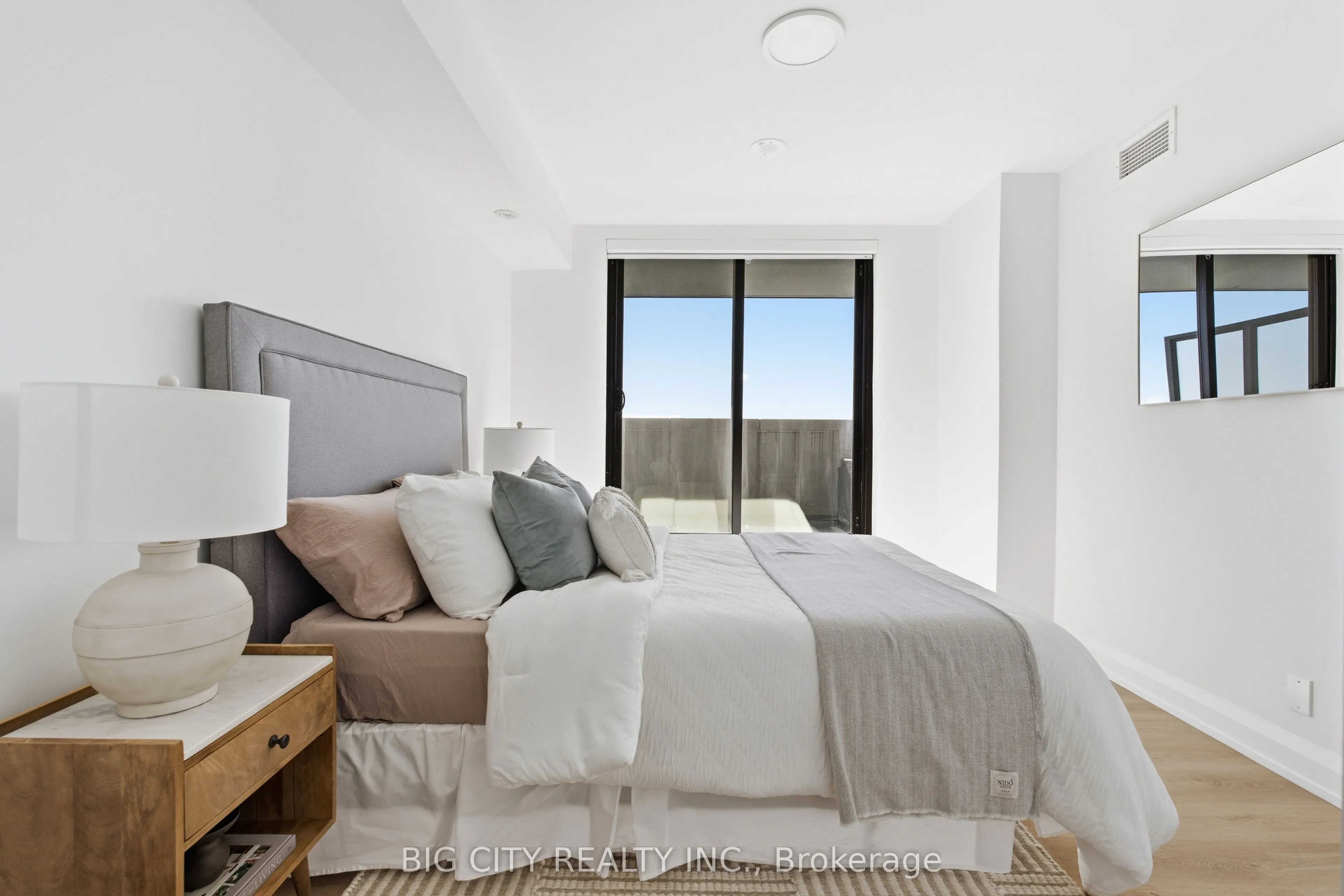 36 Brentcliffe Road #717