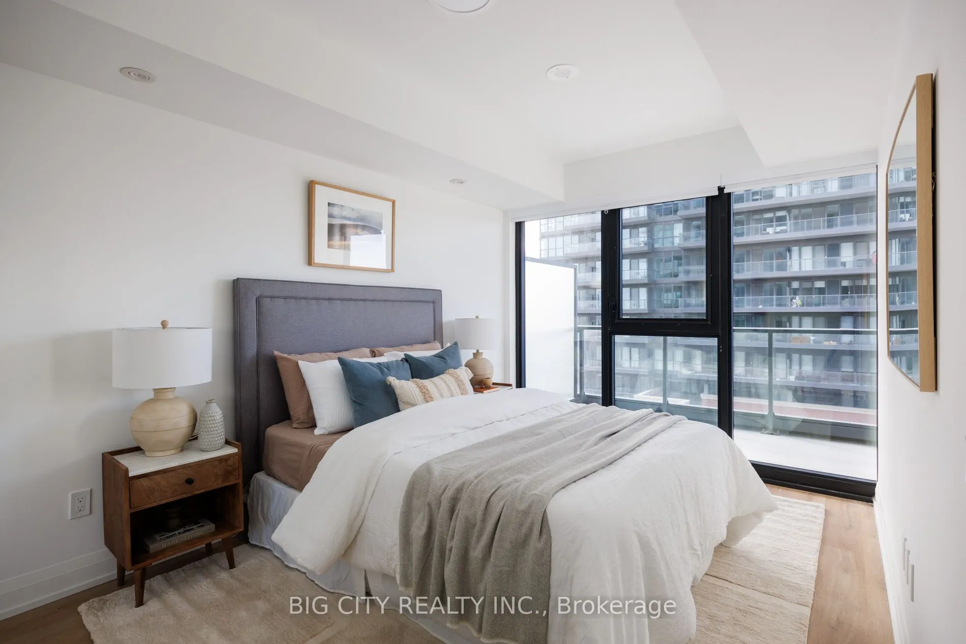 36 Brentcliffe Road #804