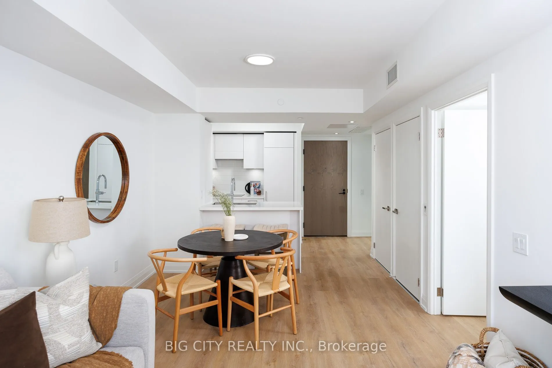 36 Brentcliffe Road #804