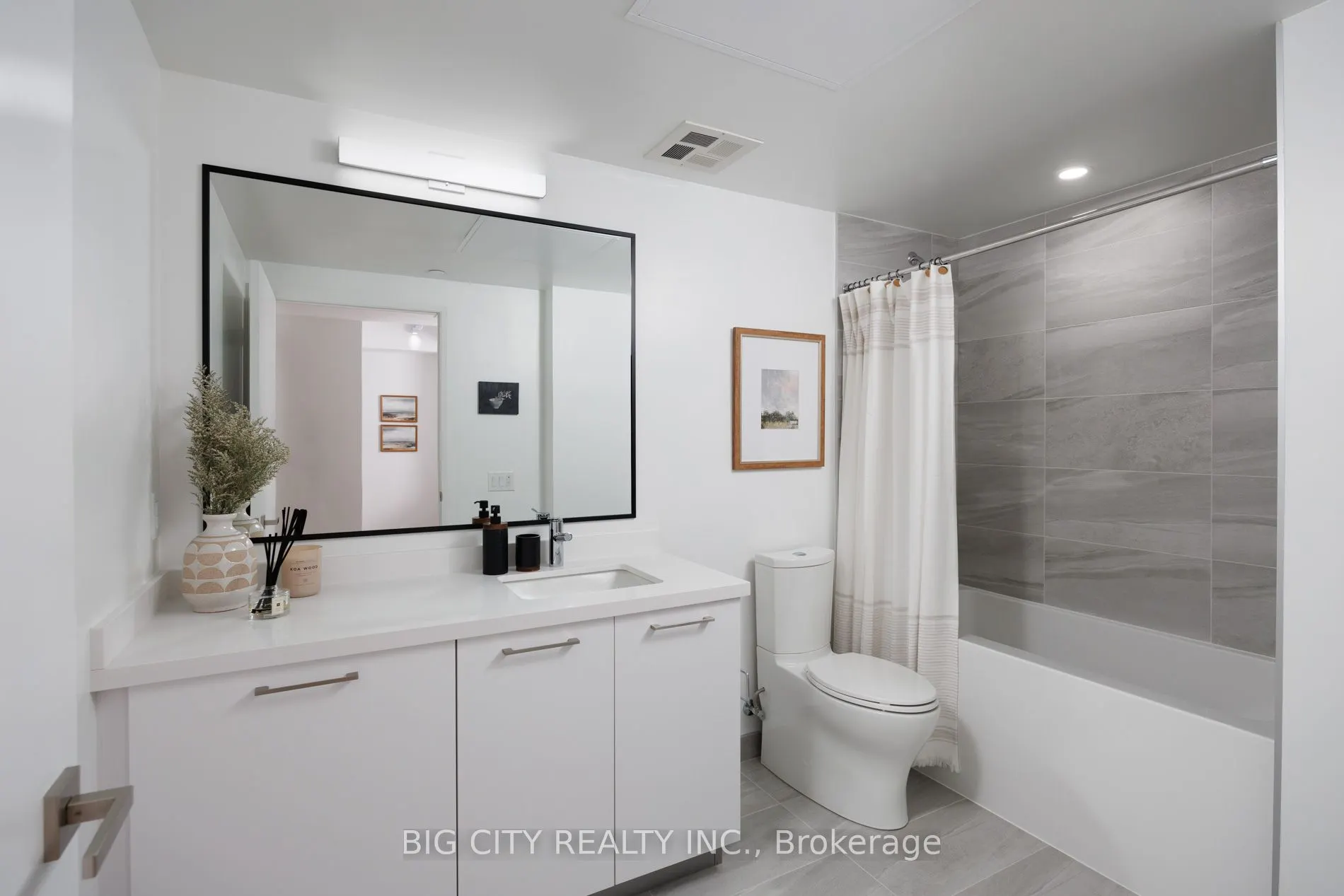 36 Brentcliffe Road #804