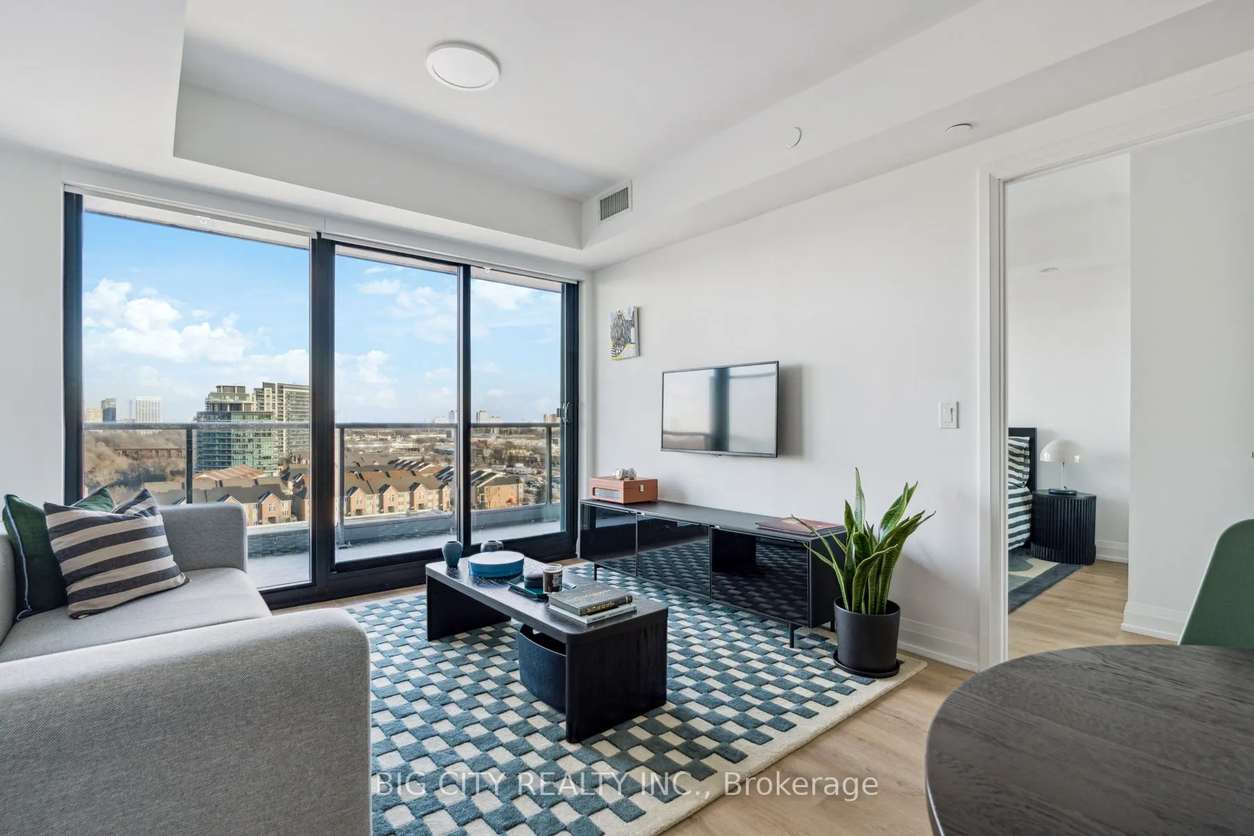36 Brentcliffe Road #1409
