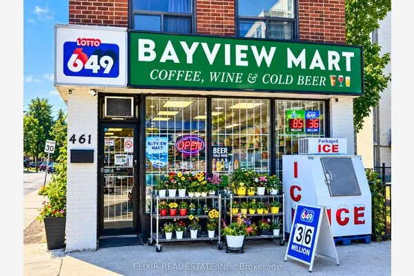 461 Eglinton Avenue E
