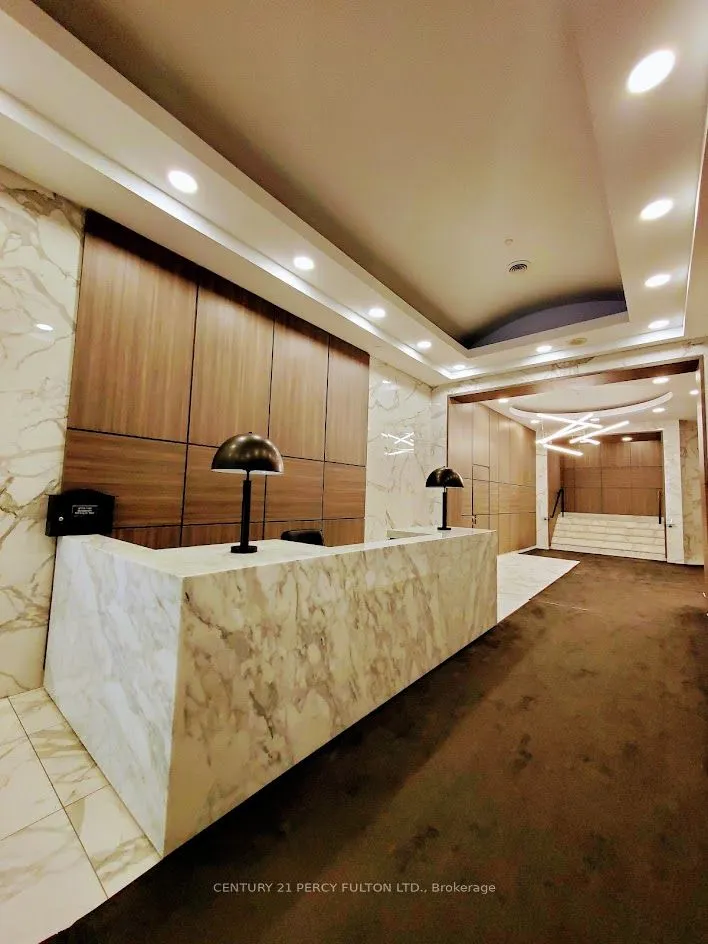393 King Street W #1204