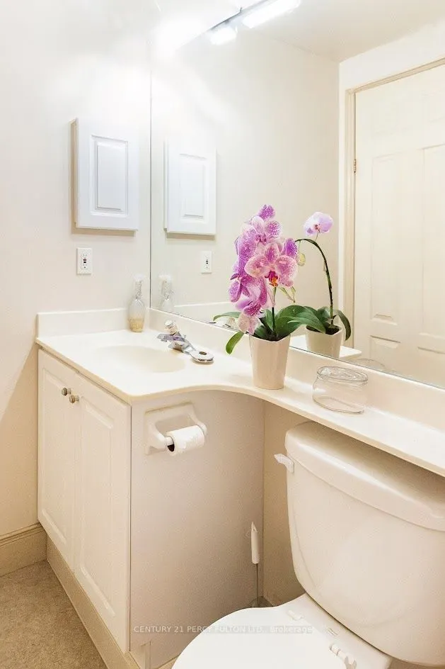 393 King Street W #1204