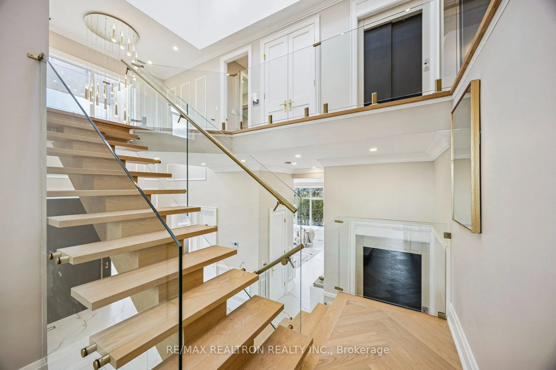 1 Lynnhaven Road