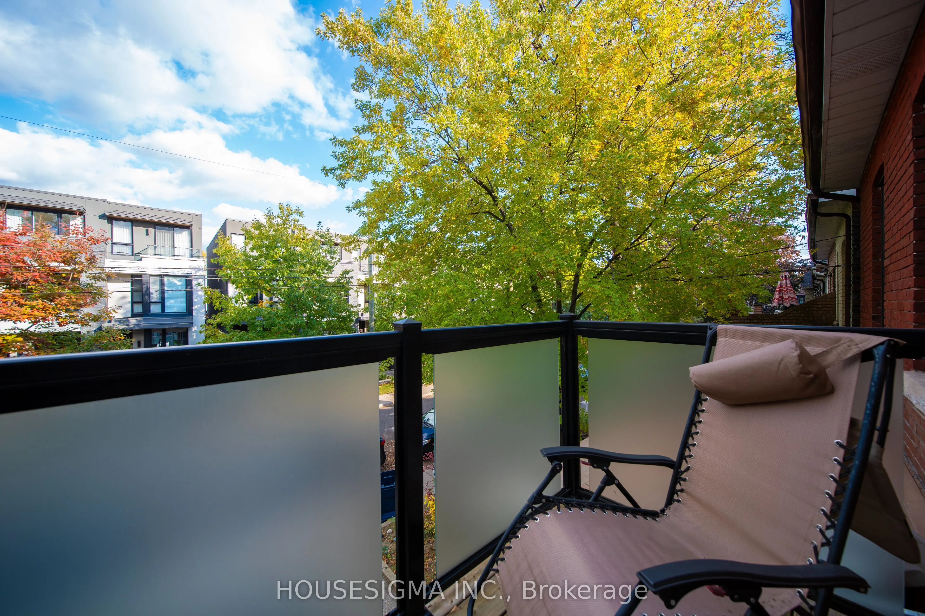 274 Roxton Road