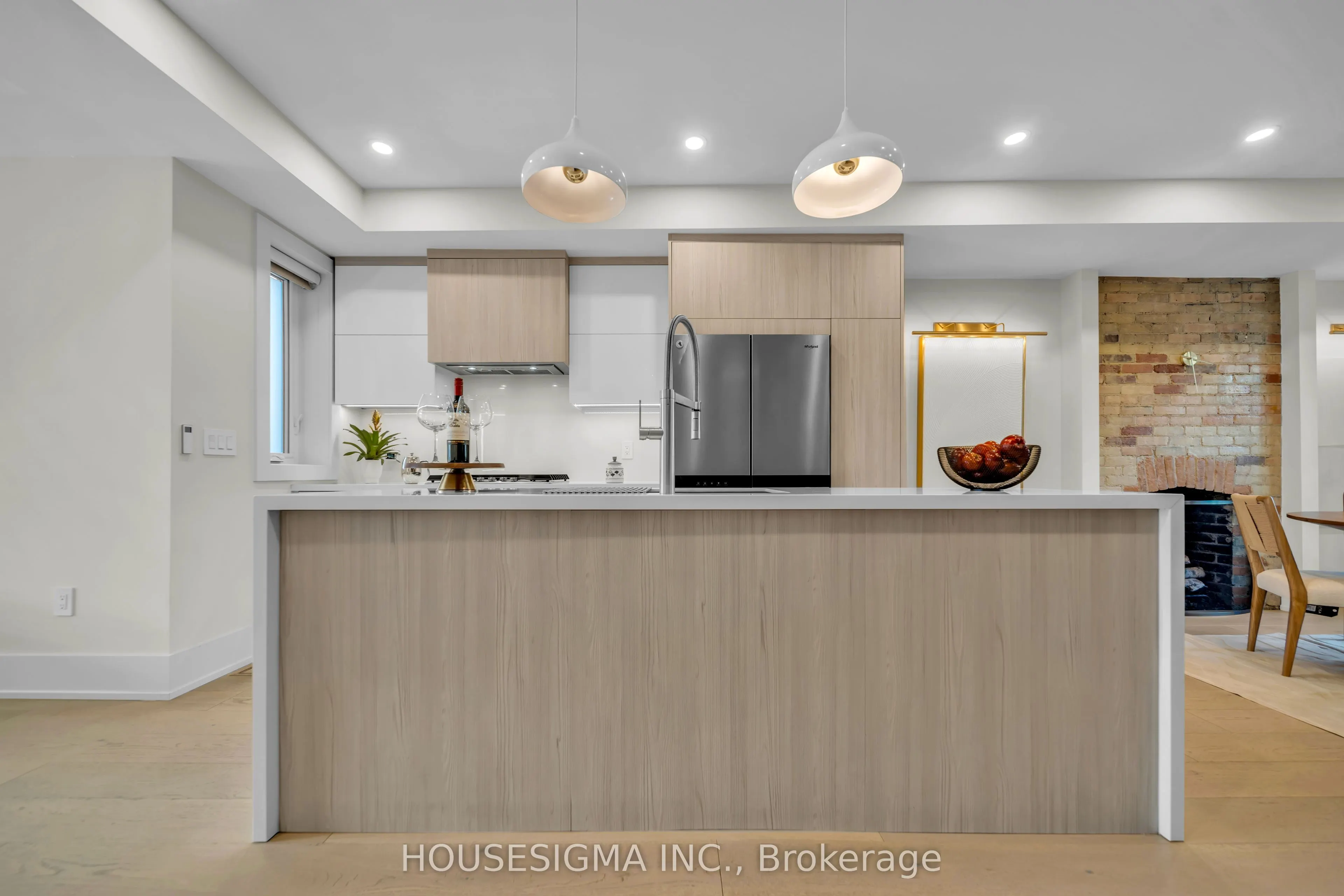 274 Roxton Road