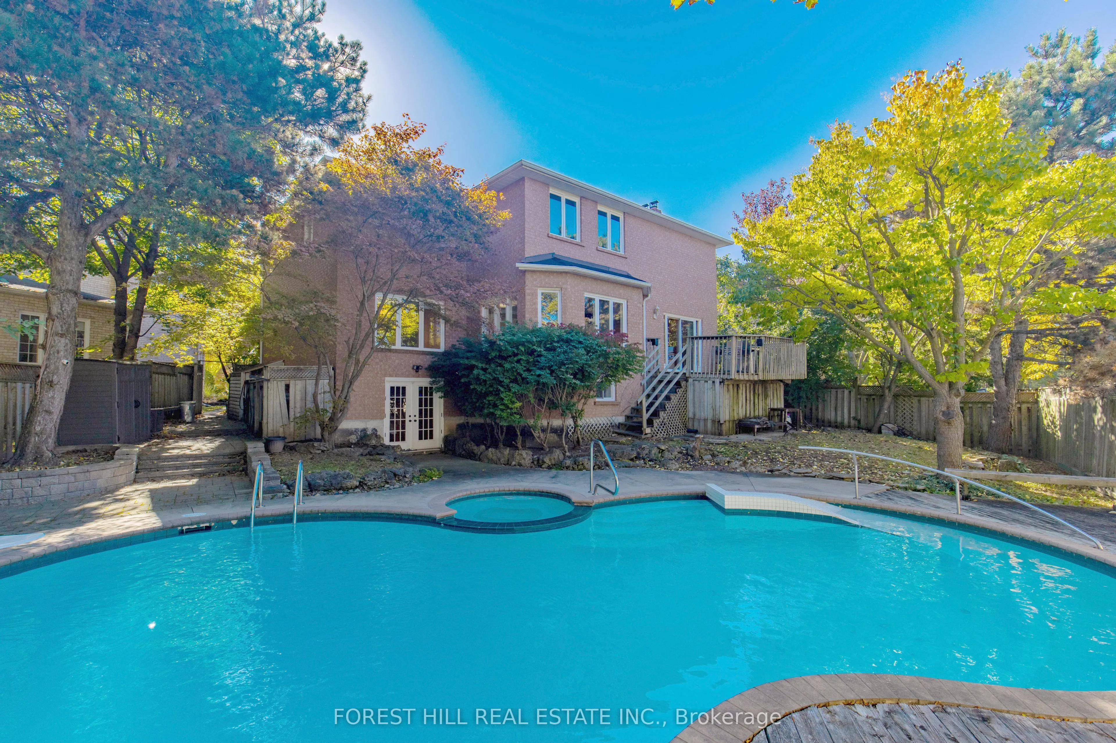 22 Jardin Hill Court