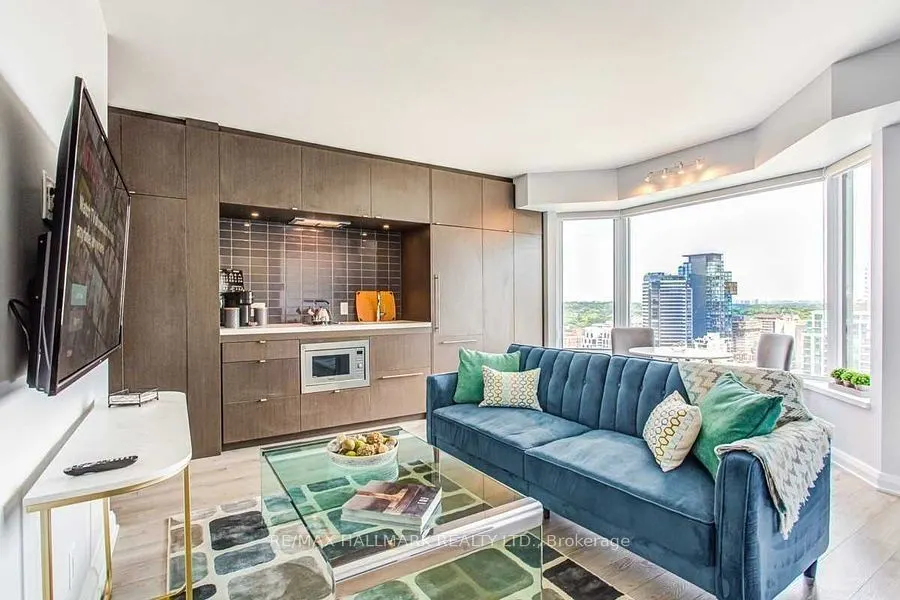 155 Yorkville Avenue #2307
