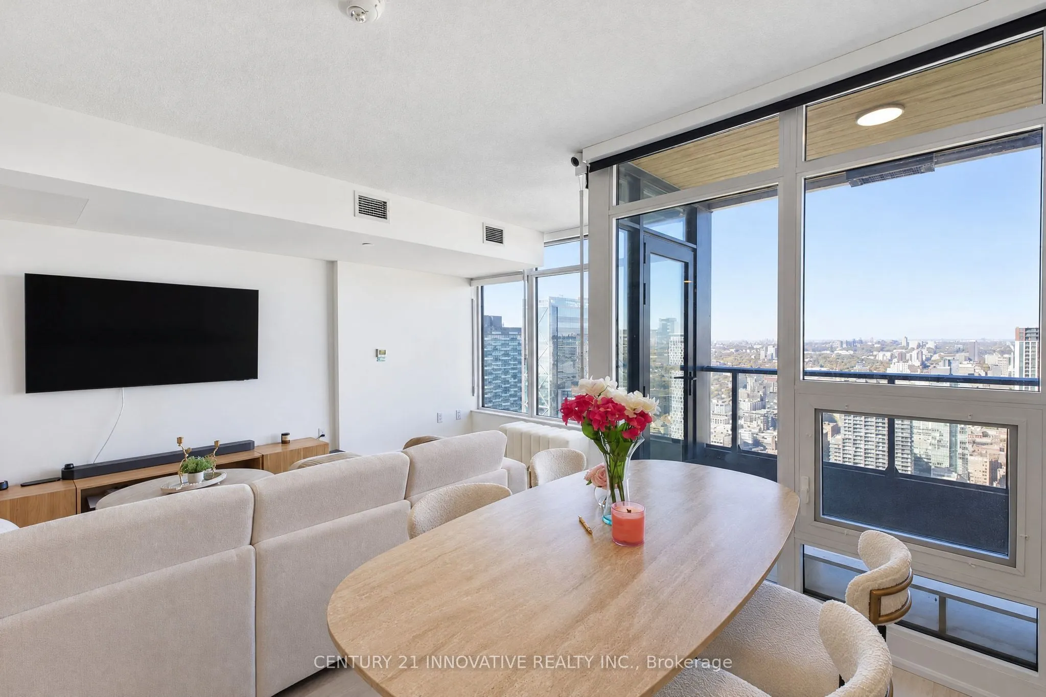 1 Concord Cityplace Way #5702