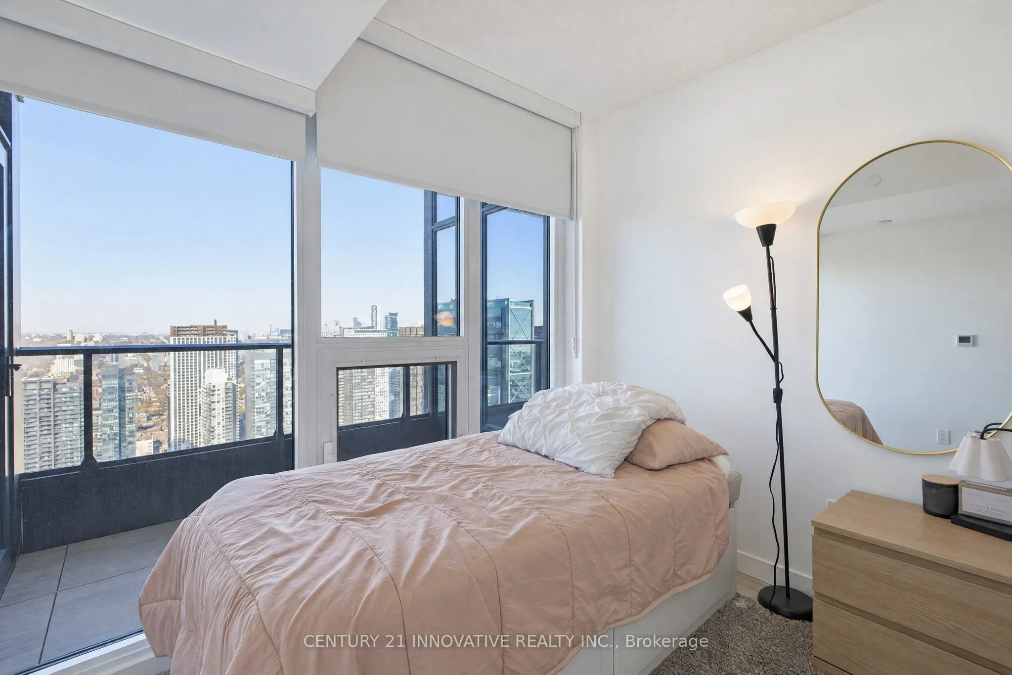 1 Concord Cityplace Way #5702