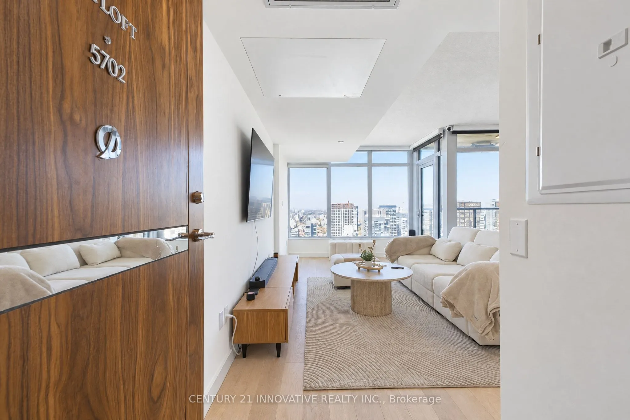 1 Concord Cityplace Way #5702