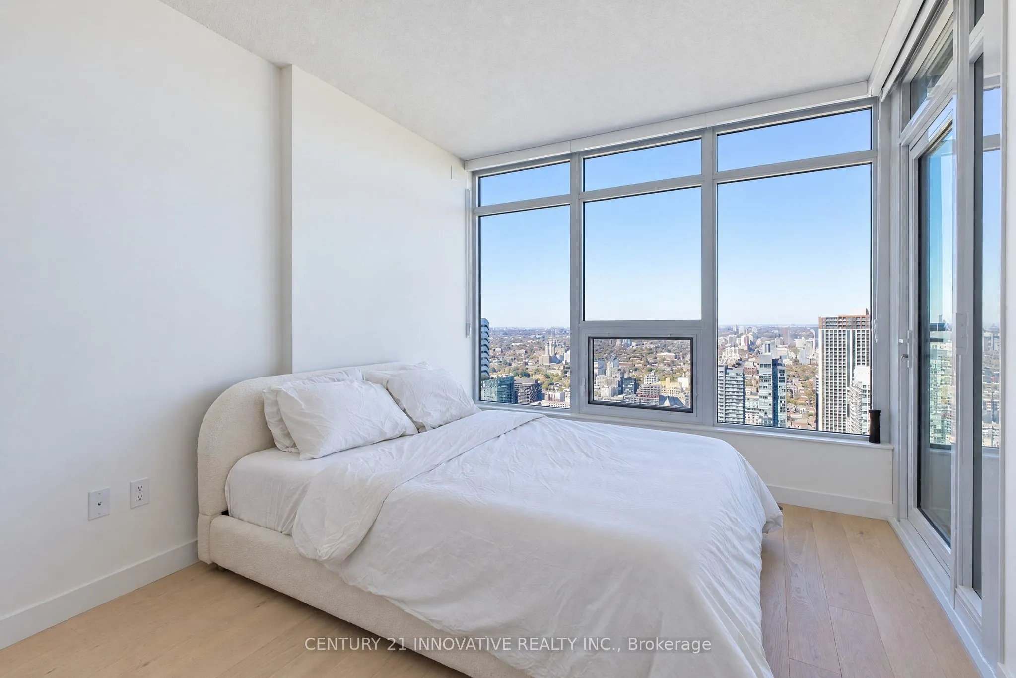 1 Concord Cityplace Way #5702