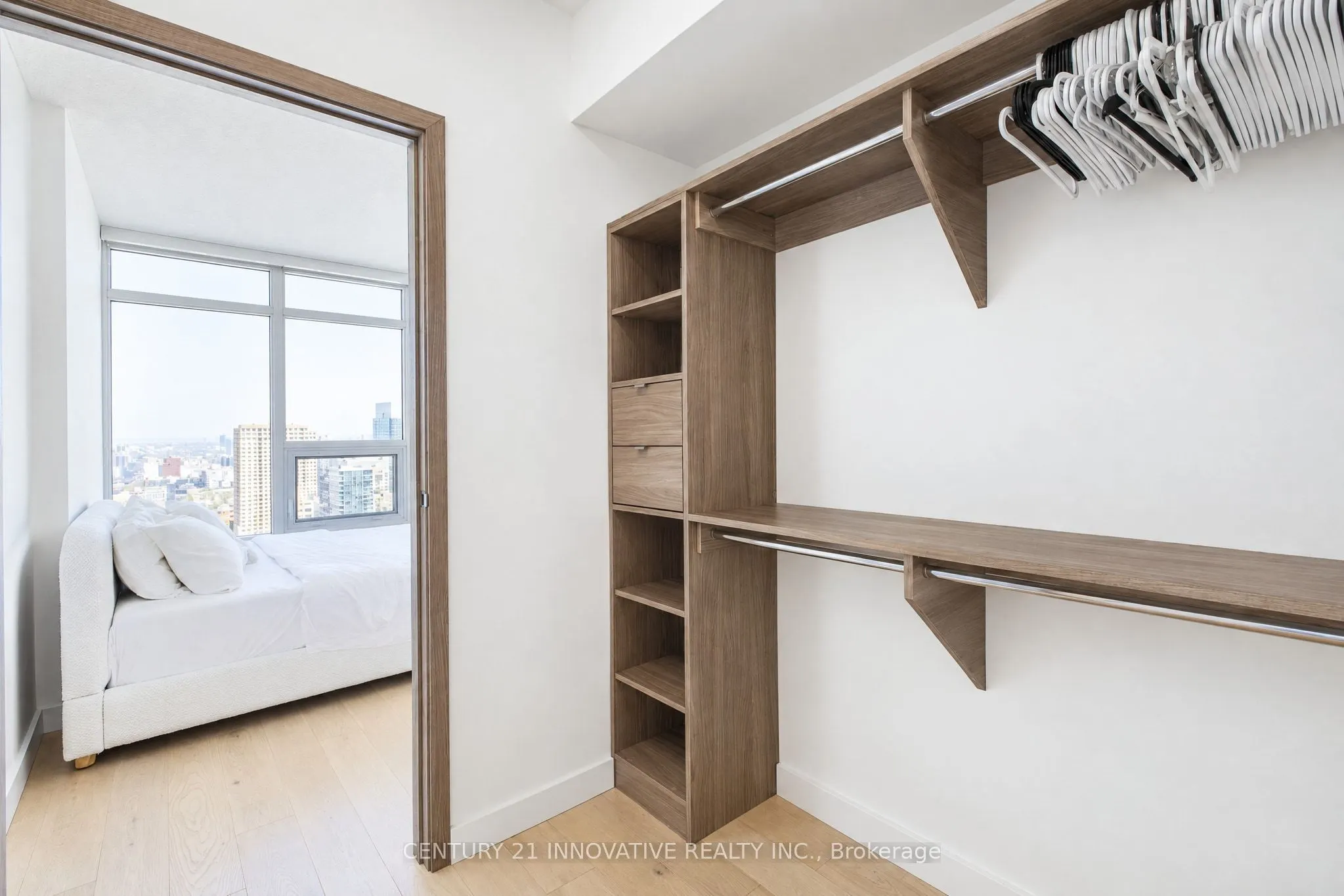 1 Concord Cityplace Way #5702