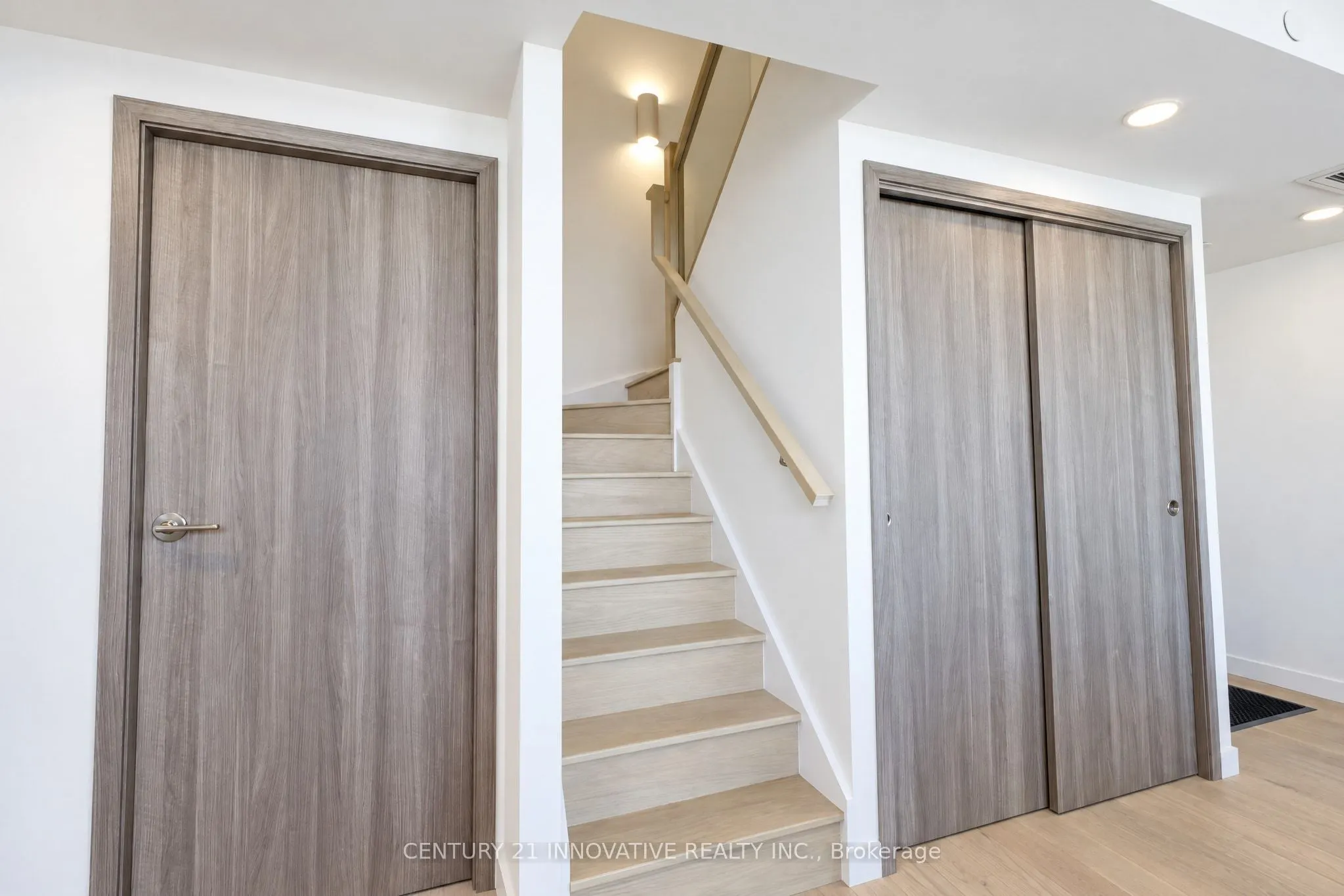 1 Concord Cityplace Way #5702