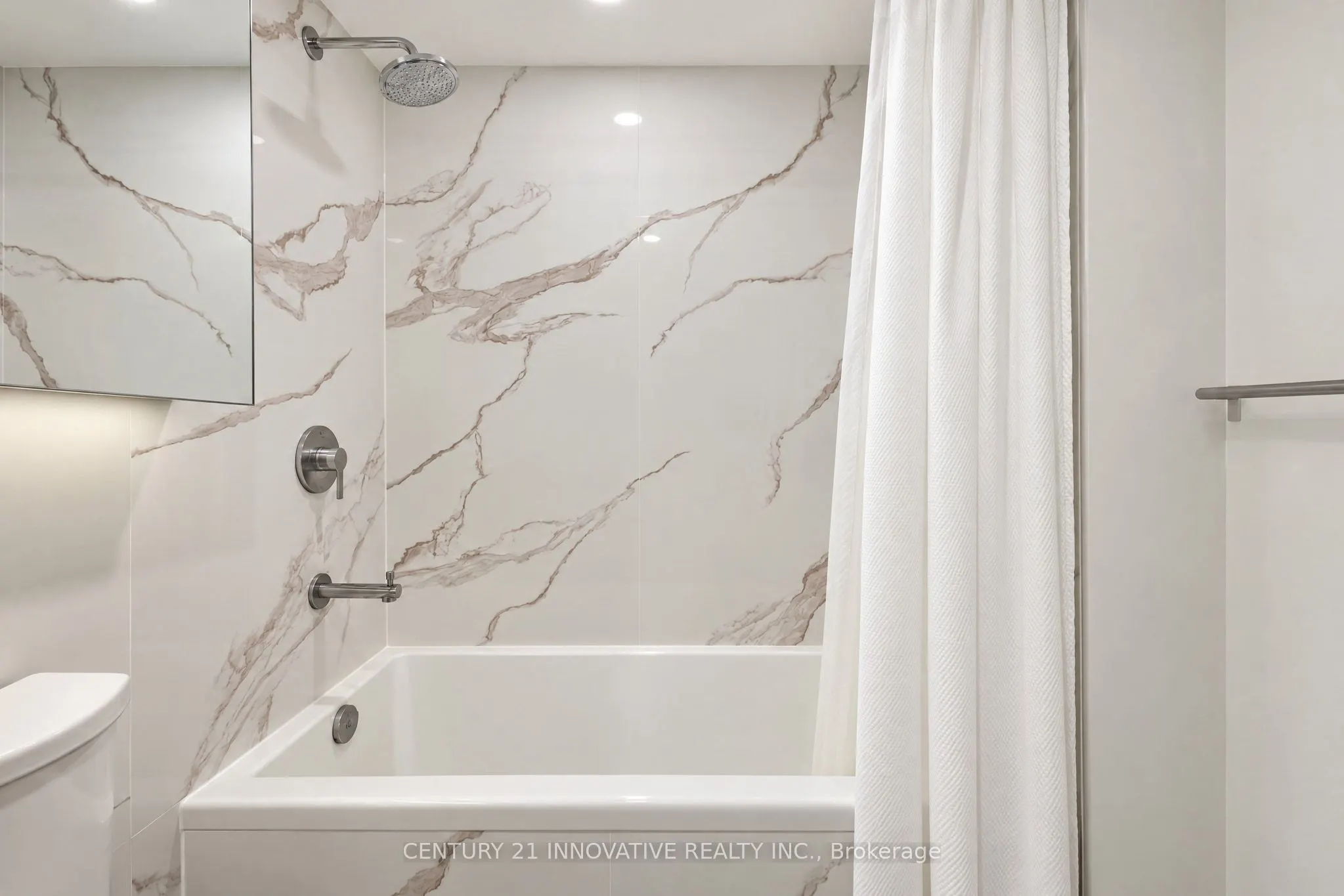 1 Concord Cityplace Way #5702