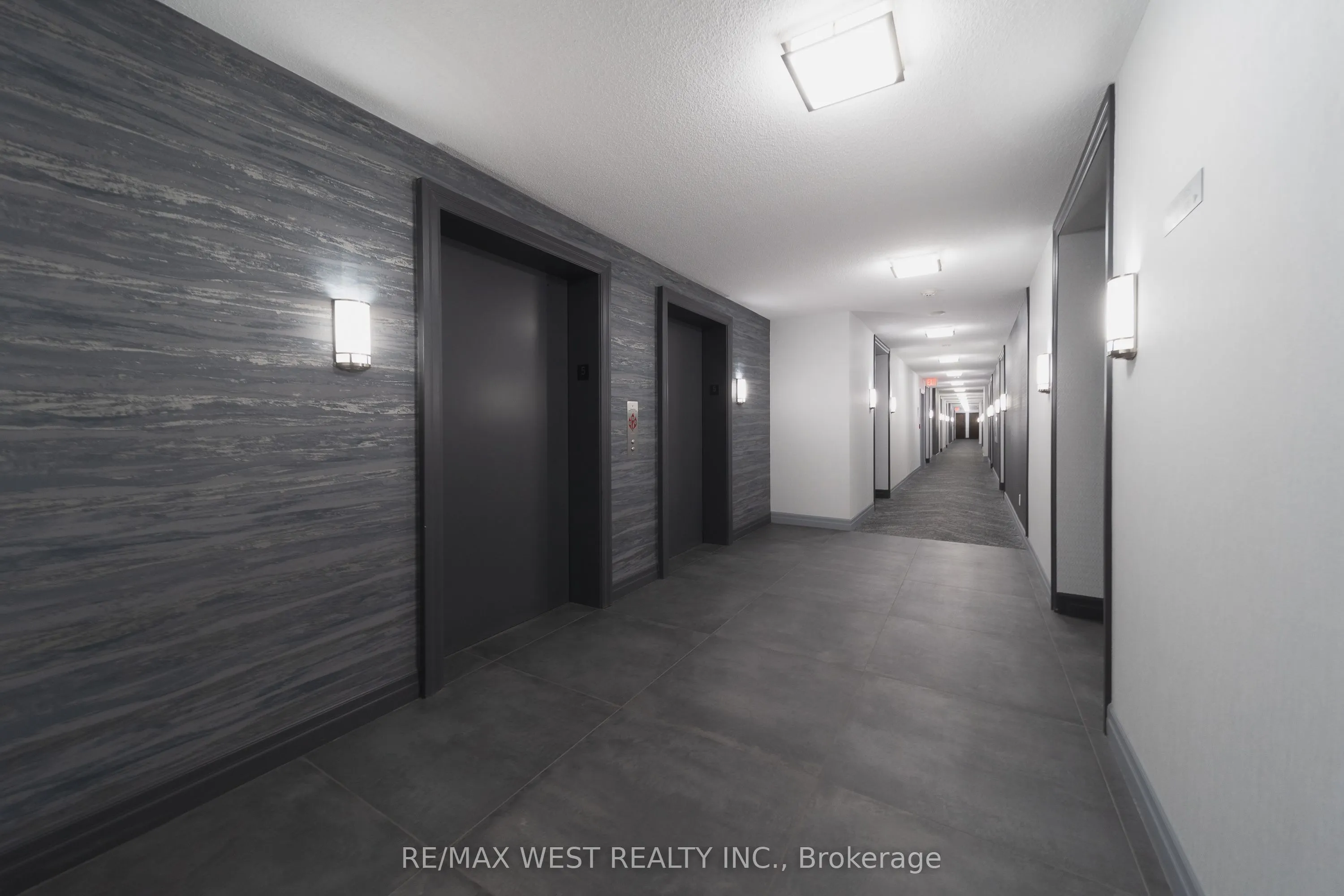 27 Rean Drive #524