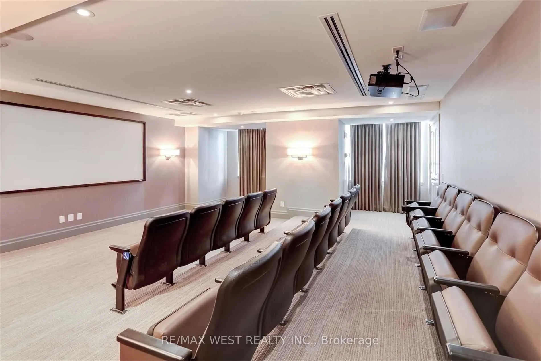 27 Rean Drive #524