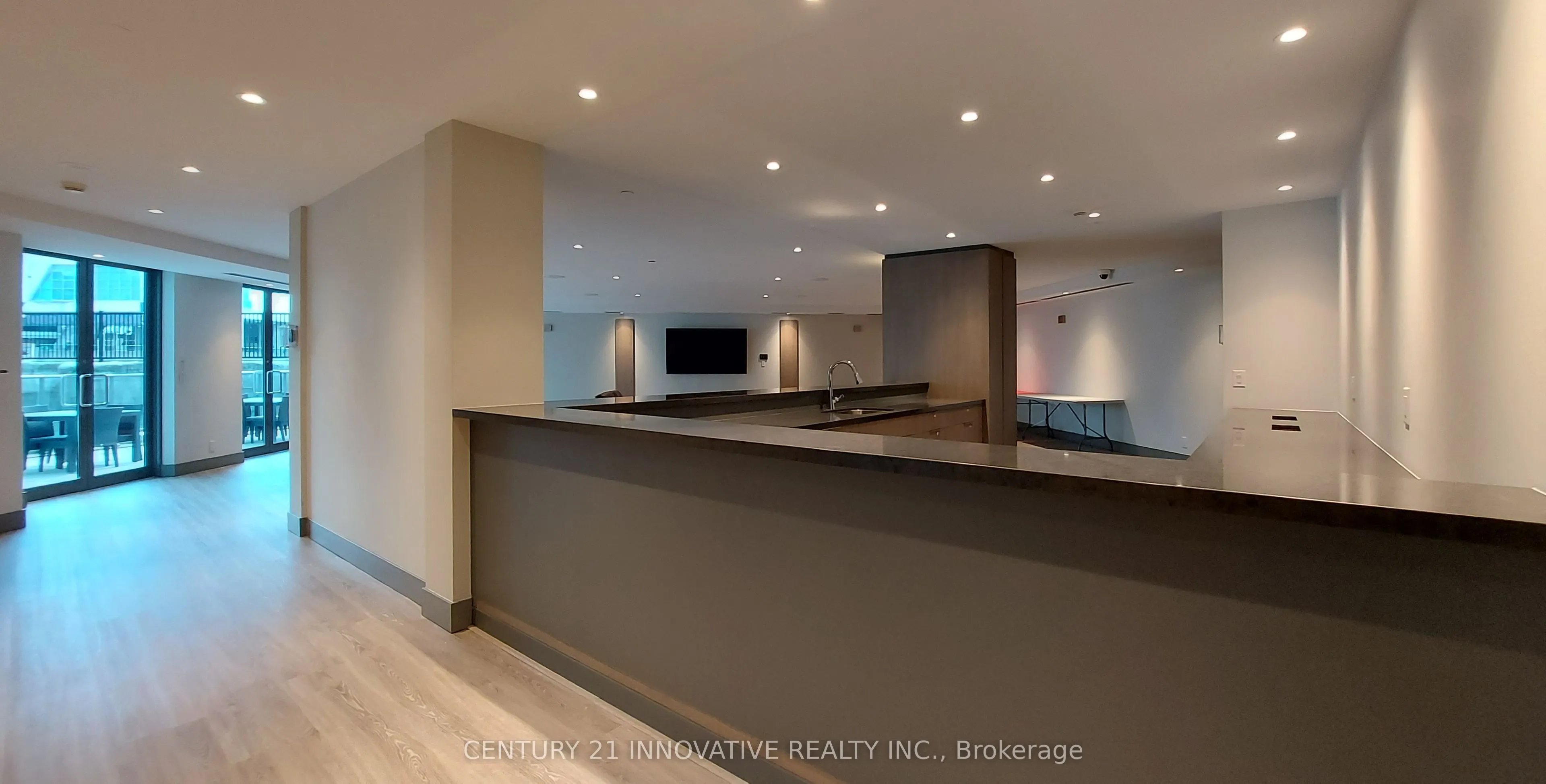 373 Front Street W #1010